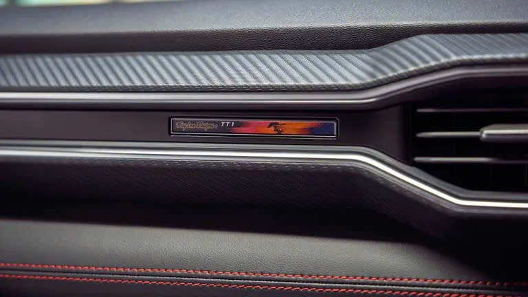 Mustang 2026 ra mắt bản giới hạn, đậm chất hoài cổ- Ảnh 5. Mustang 2026 ra mắt bản giới hạn, đậm chất hoài cổ- Ảnh 5.