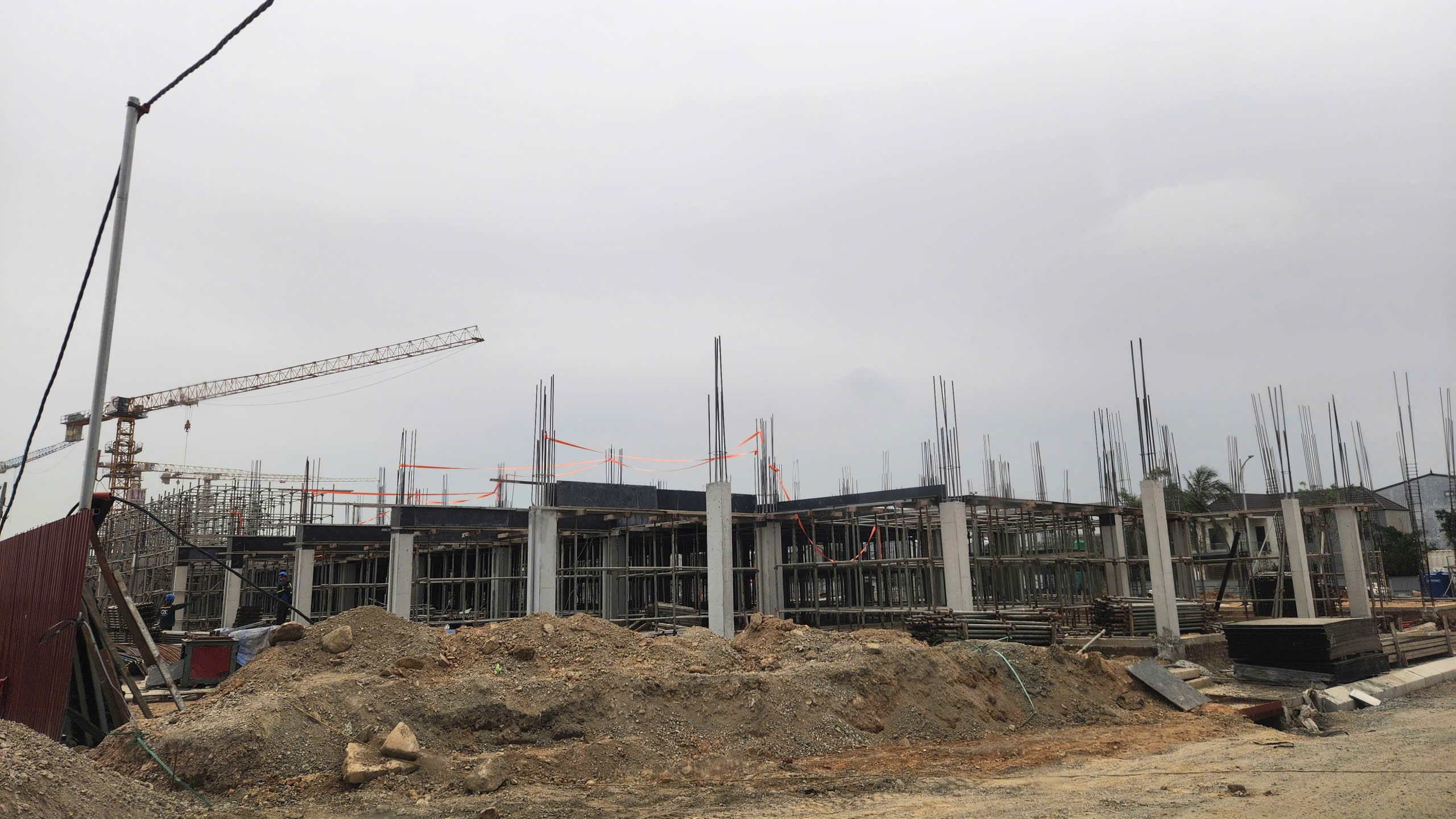 Nghệ An đặt mục tiêu hoàn thành 2.000 căn nhà ở xã hội trong năm 2026- Ảnh 3. Nghệ An đặt mục tiêu hoàn thành 2.000 căn nhà ở xã hội trong năm 2026- Ảnh 3.