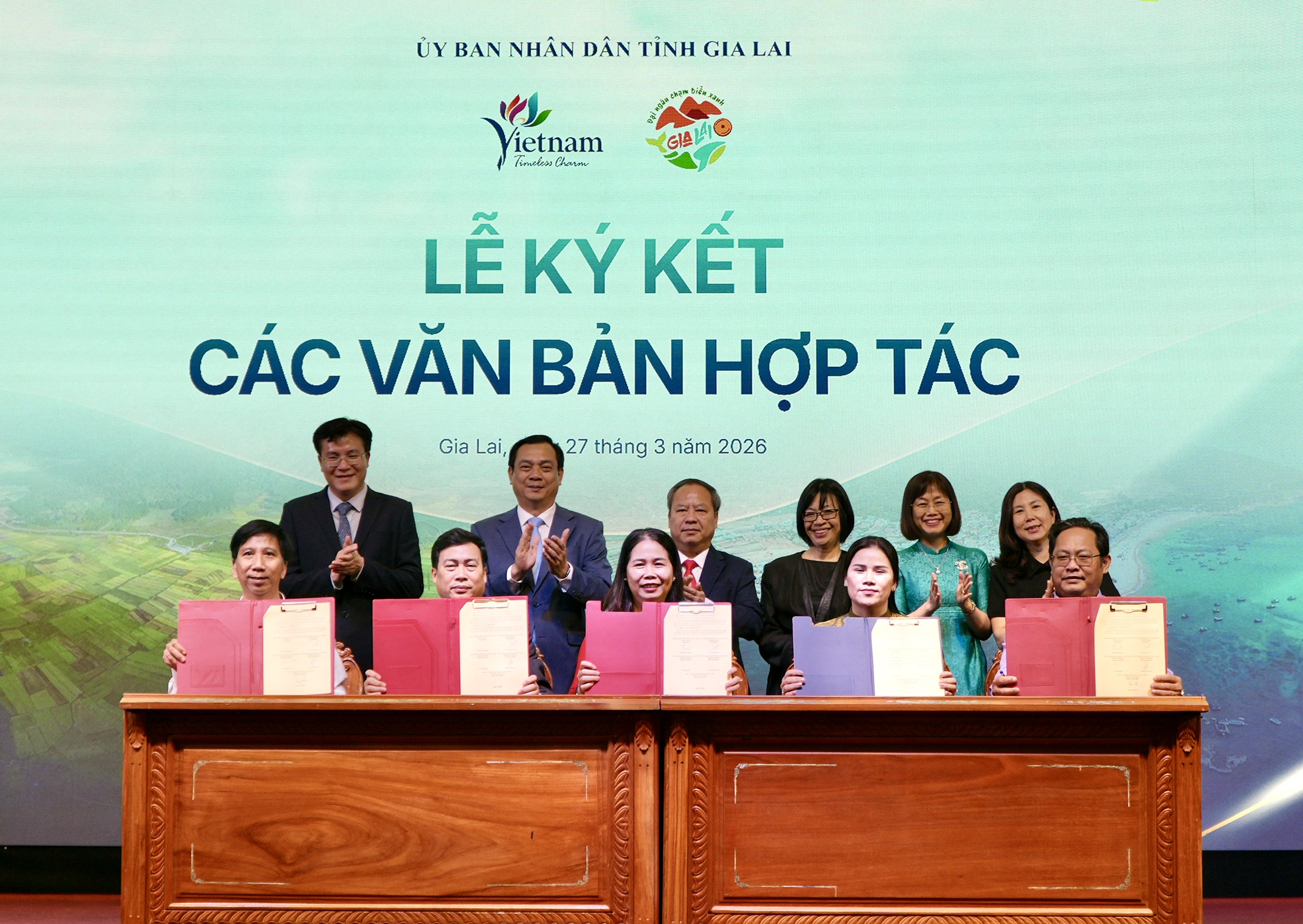 Gia Lai định vị du lịch th&agrave;nh ng&agrave;nh kinh tế mũi nhọn của tỉnh- Ảnh 4.