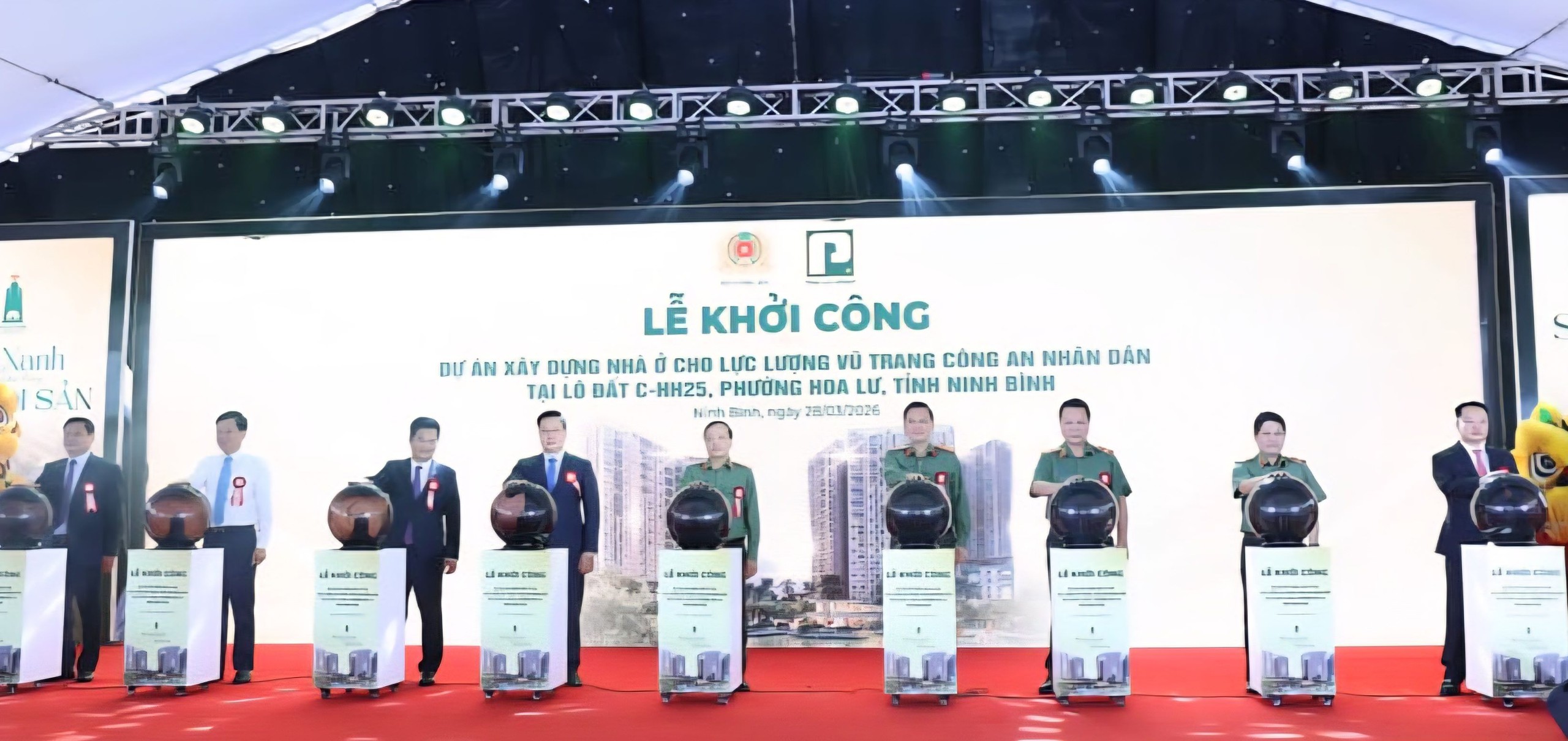 Khởi công dự án nhà ở hơn 4.800 tỷ đồng cho lực lượng công an tại Ninh Bình- Ảnh 3. Khởi công dự án nhà ở hơn 4.800 tỷ đồng cho lực lượng công an tại Ninh Bình- Ảnh 3.