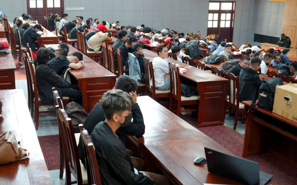 Triệt ph&aacute; đường d&acirc;y lừa đảo xuy&ecirc;n quốc gia, bắt tạm giam 343 đối tượng- Ảnh 2.