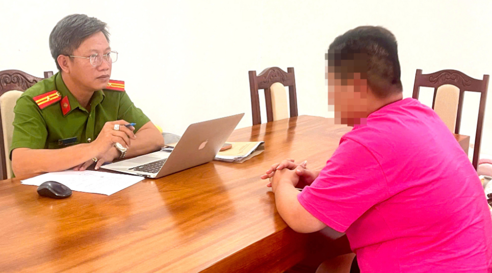 Triệt ph&aacute; đường d&acirc;y lừa đảo xuy&ecirc;n quốc gia, bắt tạm giam 343 đối tượng- Ảnh 5.