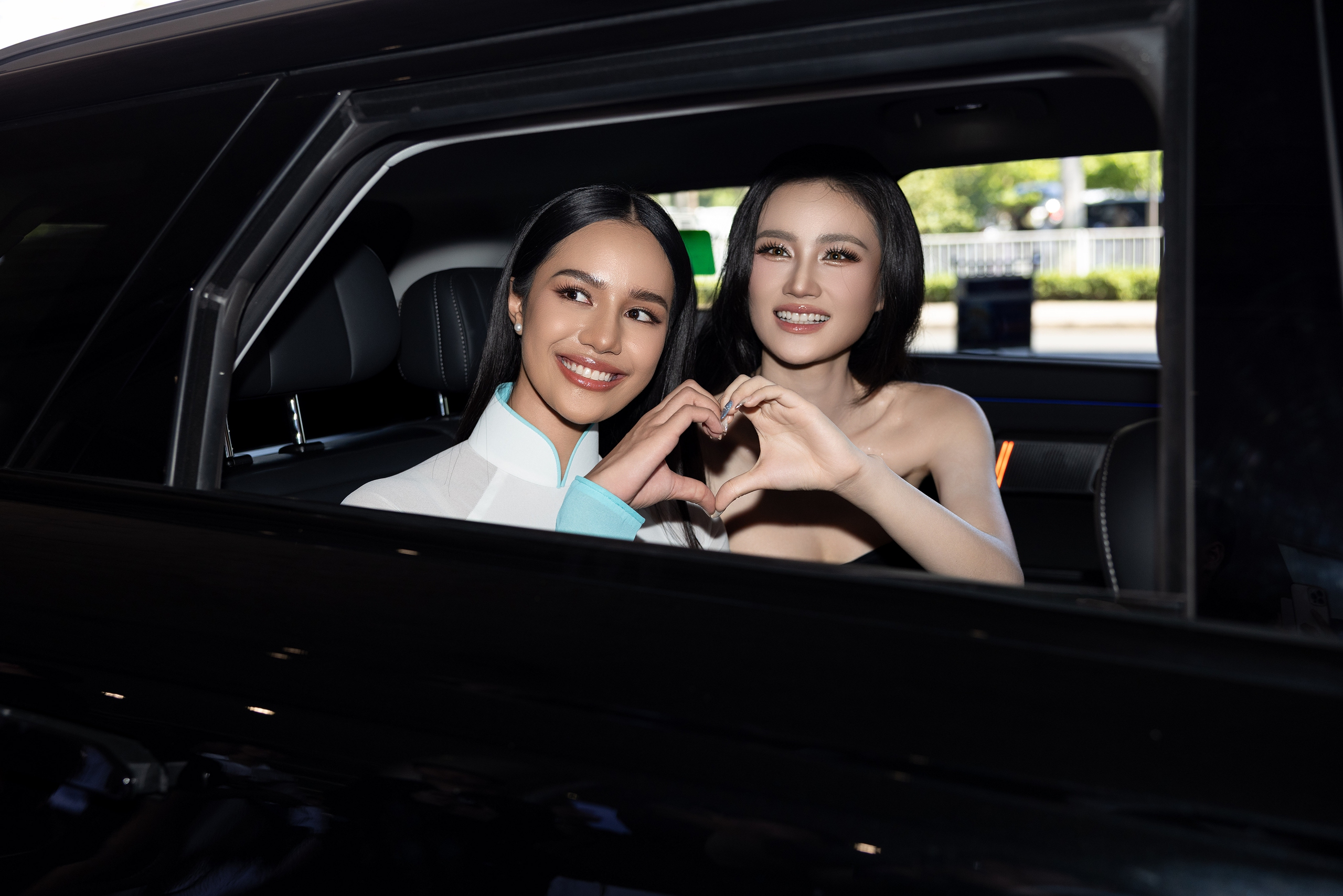 Đương kim Miss World Opal Suchata tham dự đ&ecirc;m chung kết Hoa hậu Thế giới Việt Nam 2025- Ảnh 13.