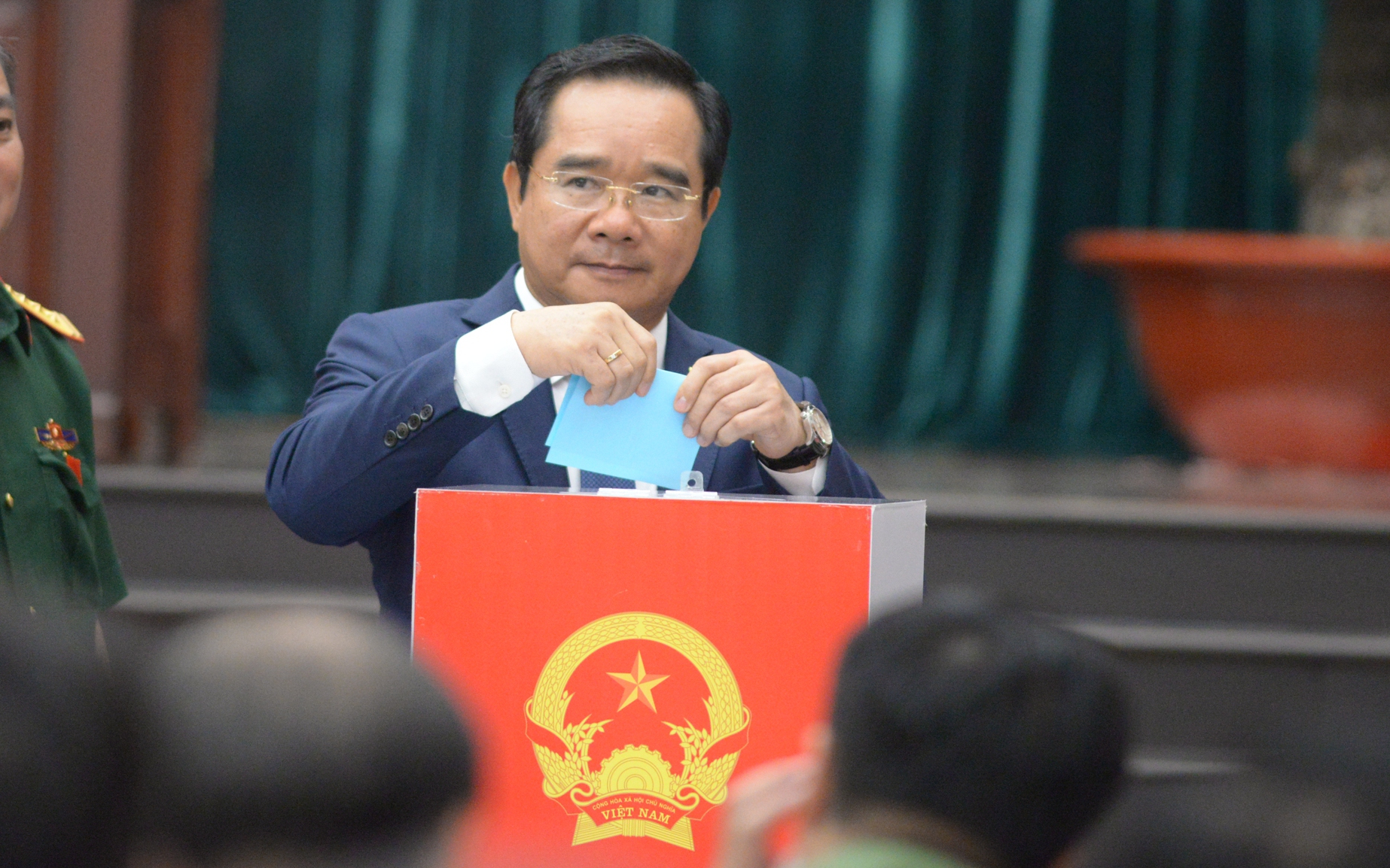 &Ocirc;ng Nguyễn Văn Được t&aacute;i đắc cử Chủ tịch UBND TP.HCM