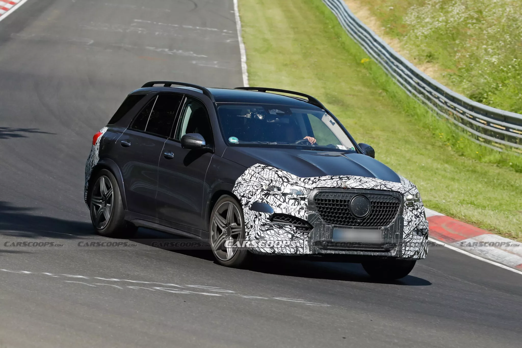 GLE, GLE Coupe và GLS sắp ra mắt bản nâng cấp- Ảnh 4.