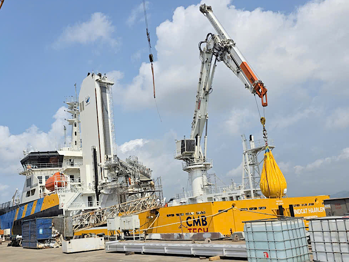 Bên trong “khách sạn nổi” phục vụ điện gió ngoài khơi- Ảnh 3. Bên trong “khách sạn nổi” phục vụ điện gió ngoài khơi- Ảnh 3.