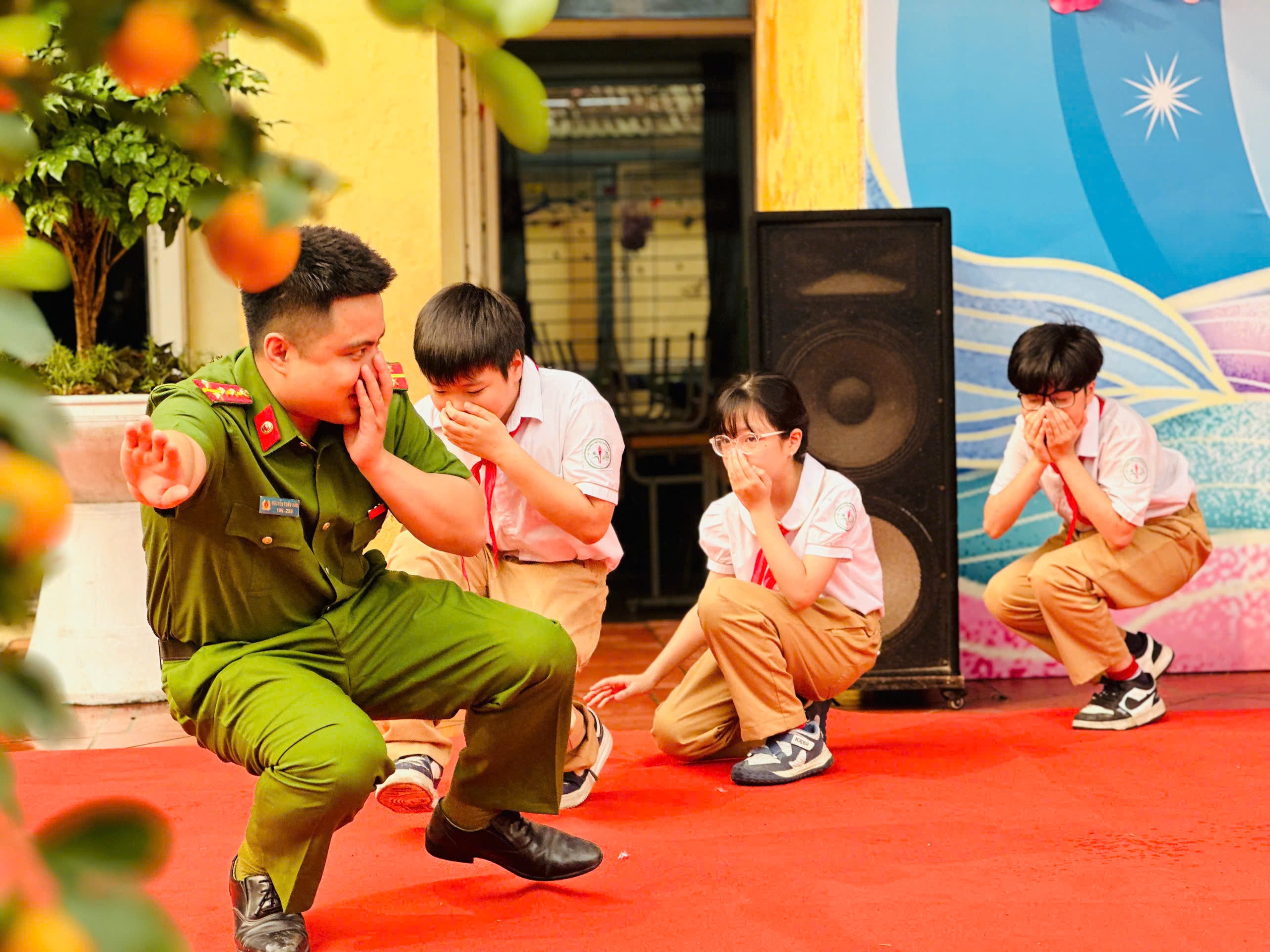 H&agrave; Nội tăng cường tuy&ecirc;n truyền ph&ograve;ng ch&aacute;y chữa ch&aacute;y trong trường học- Ảnh 5.