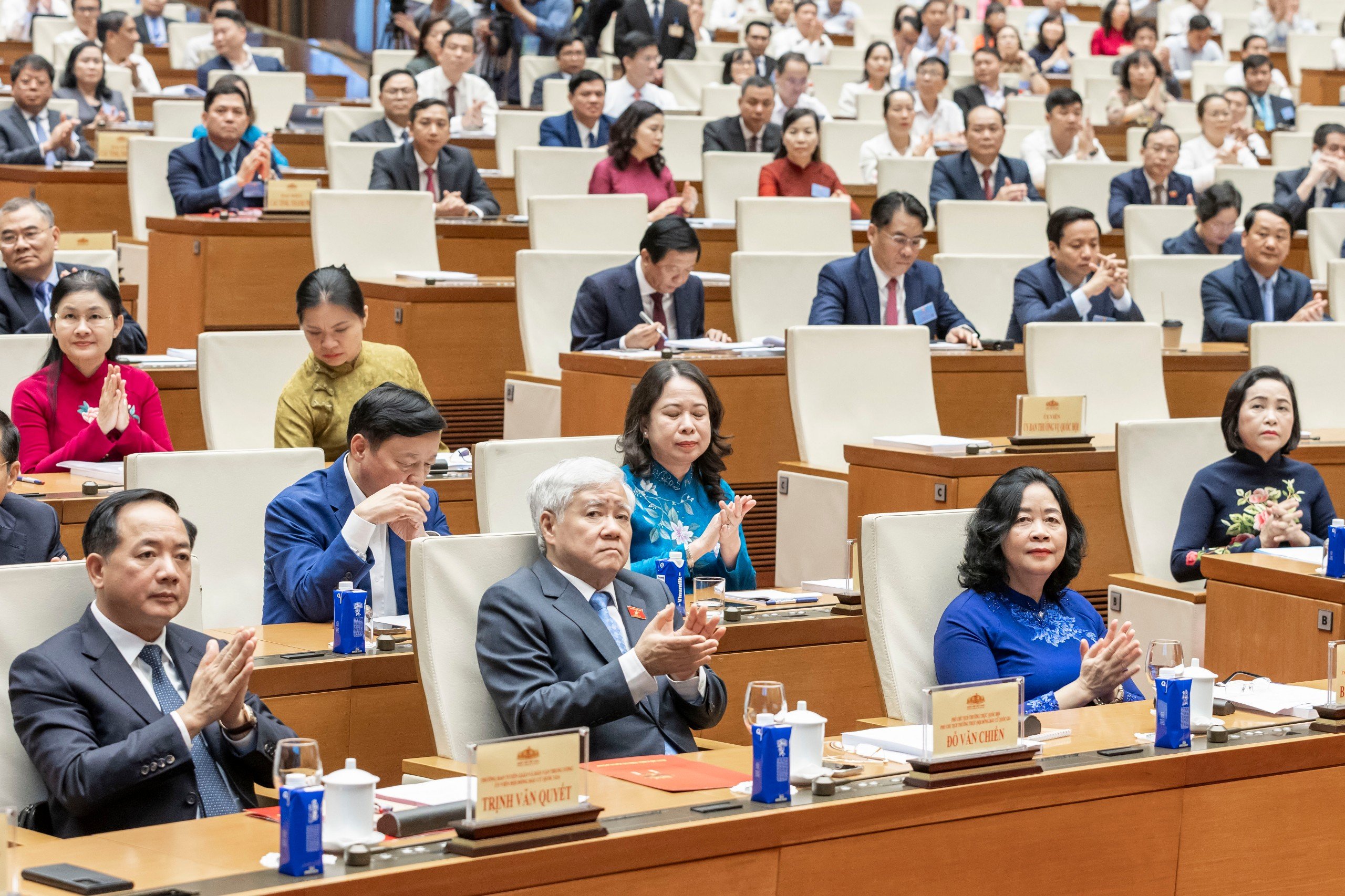 Tổng Bí thư Tô Lâm: Nhanh chóng cụ thể hoá niềm tin của cử tri thành hành động- Ảnh 3. Tổng Bí thư Tô Lâm: Nhanh chóng cụ thể hoá niềm tin của cử tri thành hành động- Ảnh 3.