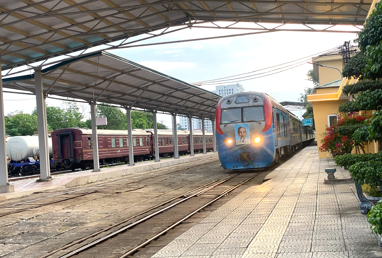 Đề xuất phương &aacute;n b&agrave;n giao đoạn đường sắt Gia L&acirc;m - H&agrave; Nội- Ảnh 1.