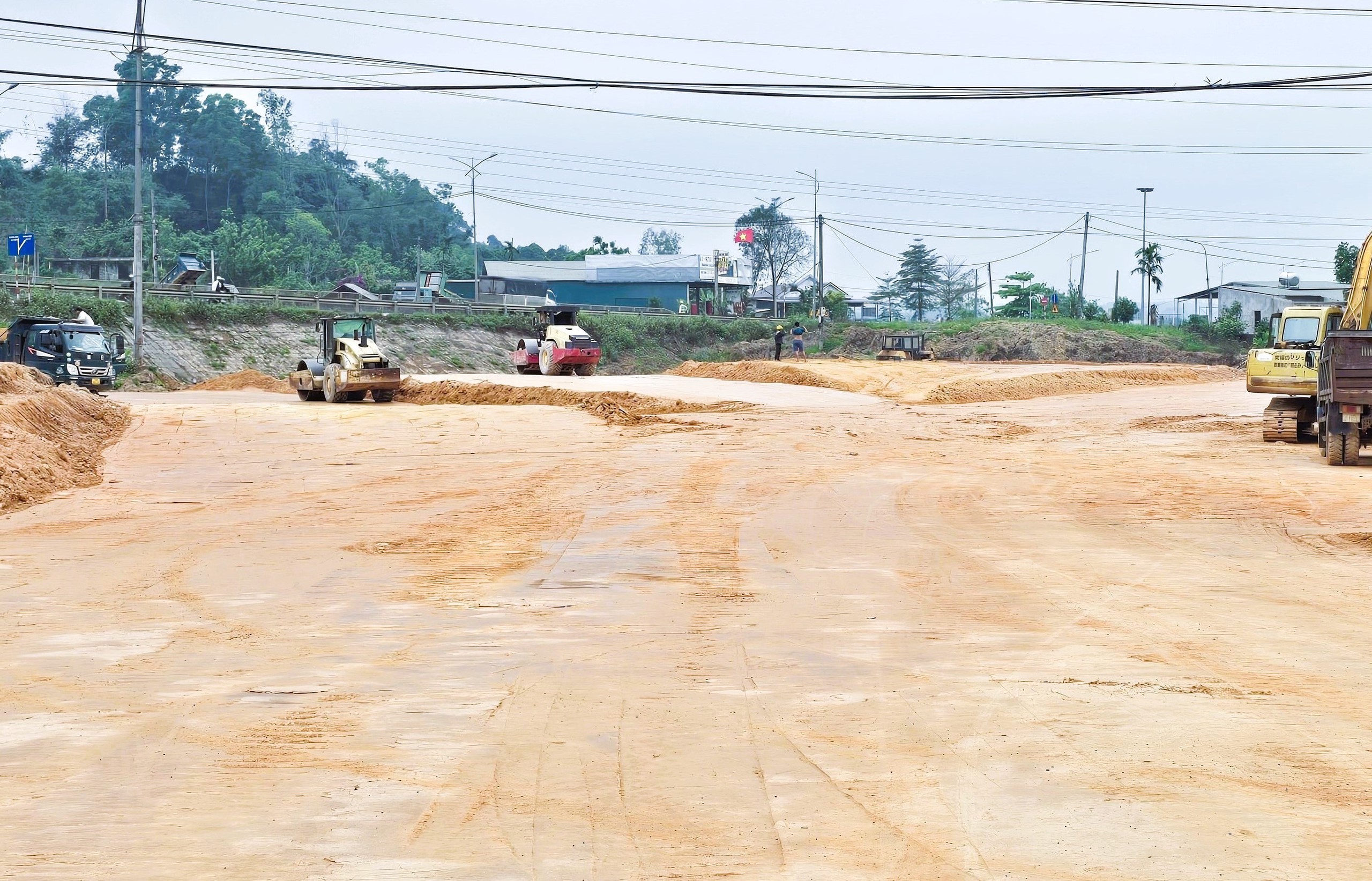 Quảng Trị: Đẩy nhanh dự &aacute;n đường tr&aacute;nh Đ&ocirc;ng H&agrave;, th&aacute;ng 6 nối th&ocirc;ng to&agrave;n tuyến- Ảnh 3.