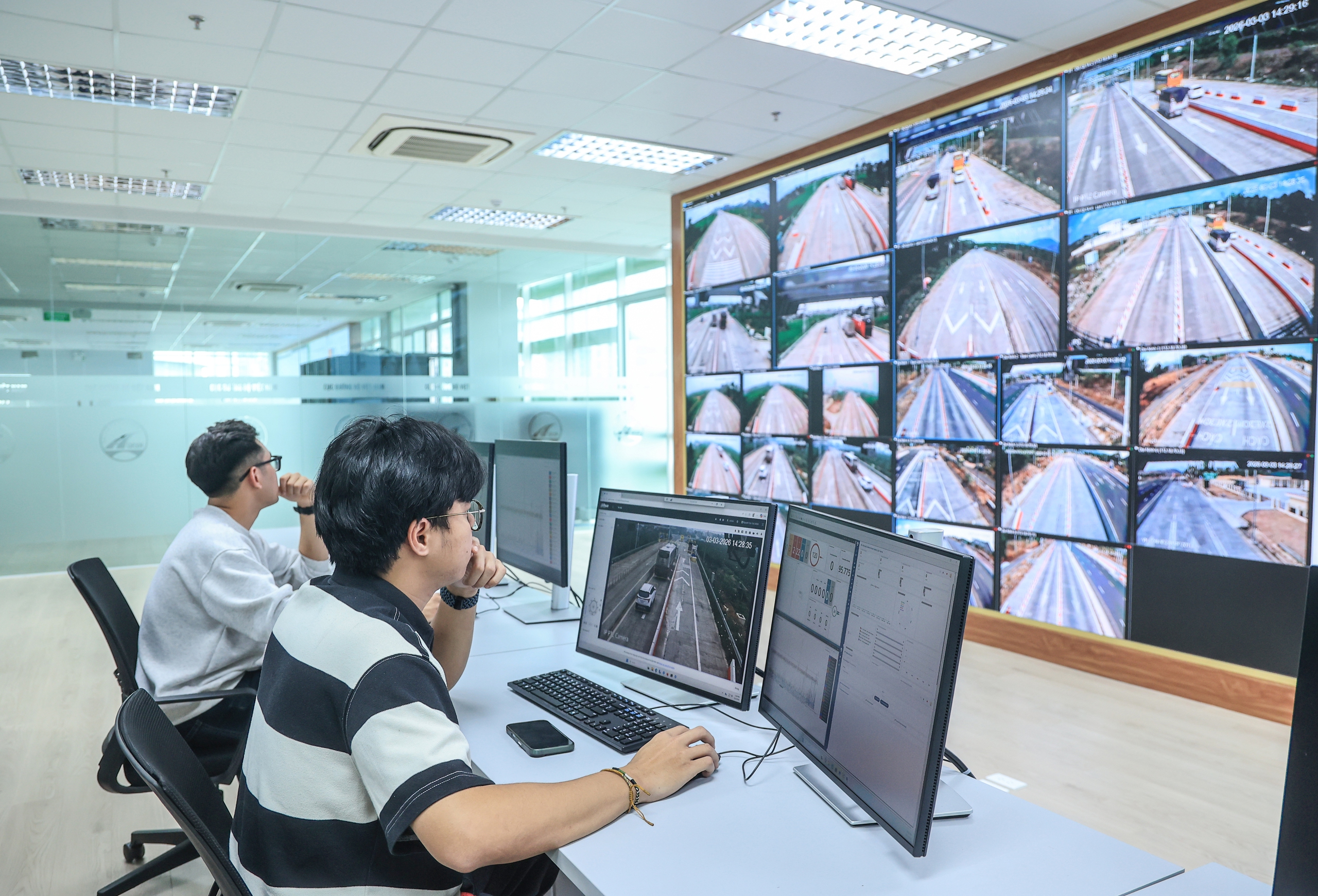 Kh&aacute;m ph&aacute; &ldquo;bộ n&atilde;o&rdquo; gi&aacute;m s&aacute;t thu ph&iacute; cao tốc Bắc - Nam- Ảnh 6.