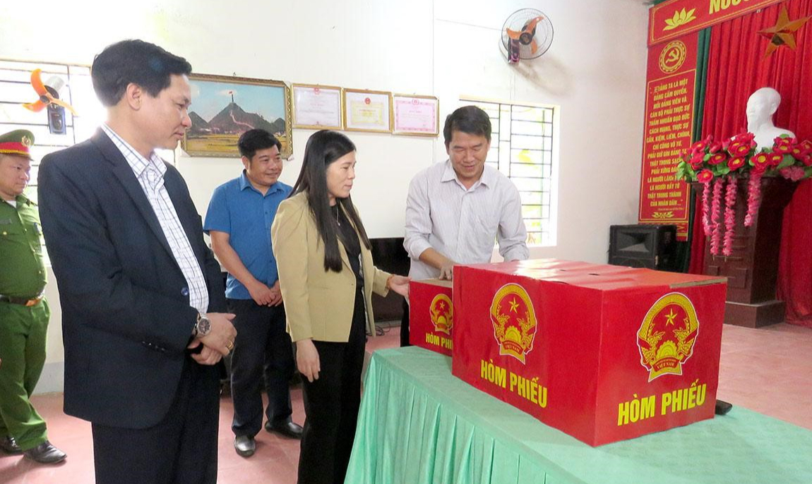 Tuy&ecirc;n Quang đẩy mạnh tuy&ecirc;n truyền, sẵn s&agrave;ng cho ng&agrave;y hội bầu cử- Ảnh 3.