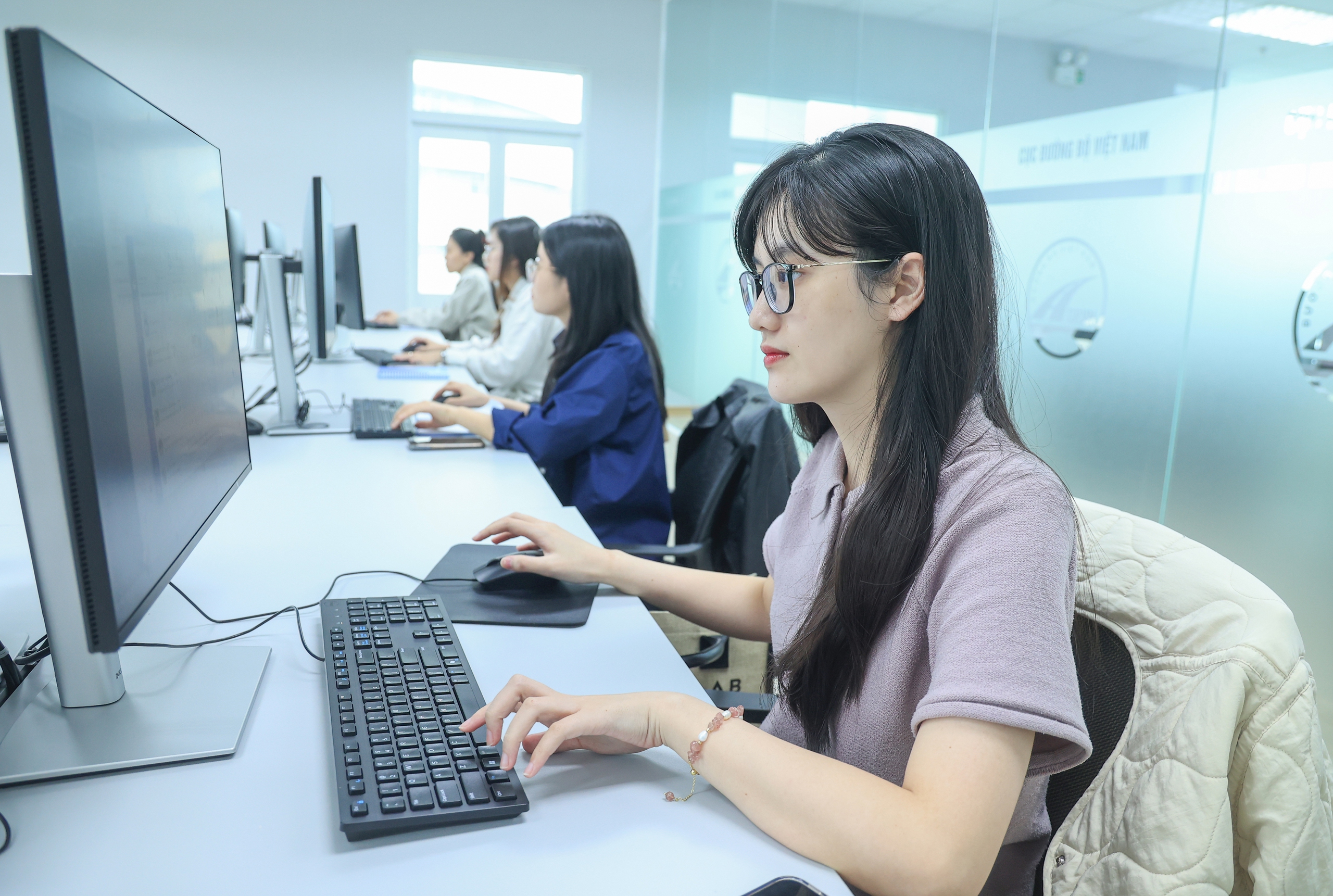 Kh&aacute;m ph&aacute; &ldquo;bộ n&atilde;o&rdquo; gi&aacute;m s&aacute;t thu ph&iacute; cao tốc Bắc - Nam- Ảnh 9.