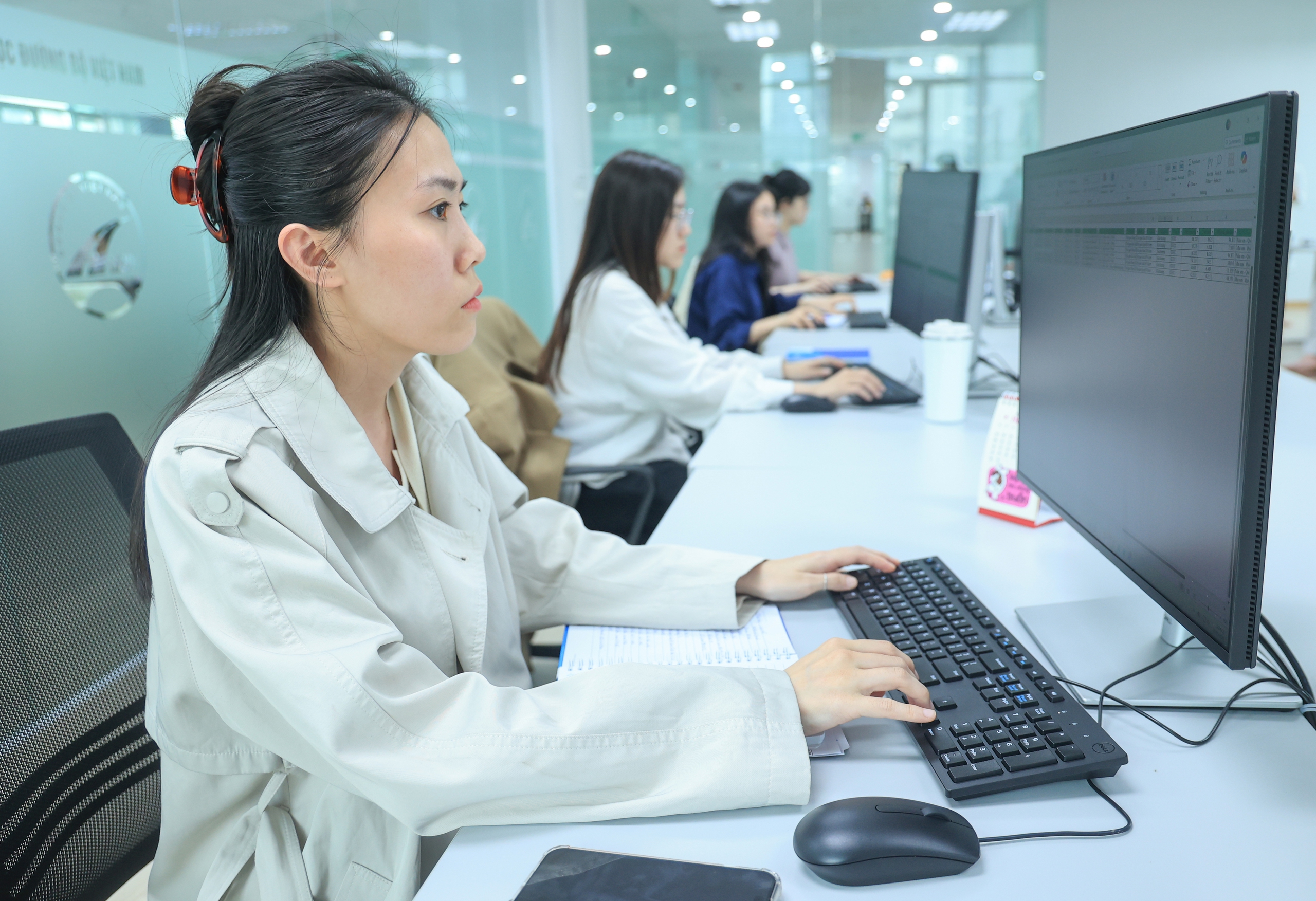 Kh&aacute;m ph&aacute; &ldquo;bộ n&atilde;o&rdquo; gi&aacute;m s&aacute;t thu ph&iacute; cao tốc Bắc - Nam- Ảnh 8.