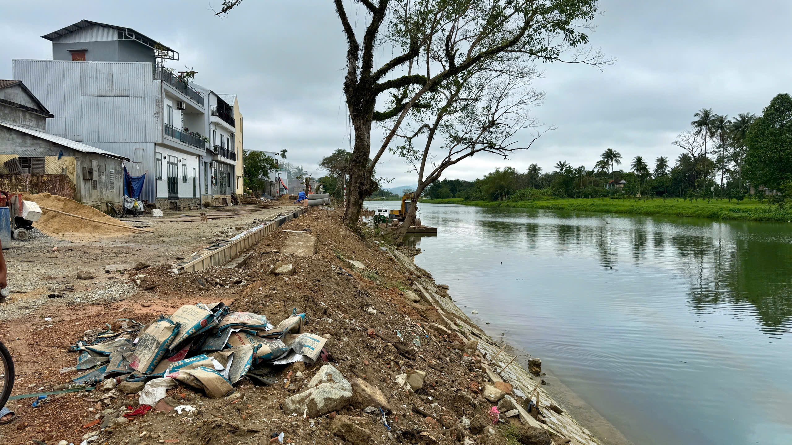Ho&agrave;n th&agrave;nh giải ph&oacute;ng mặt bằng tuyến đường hơn 220 tỷ đồng ở Huế trước ng&agrave;y 30/4- Ảnh 5.