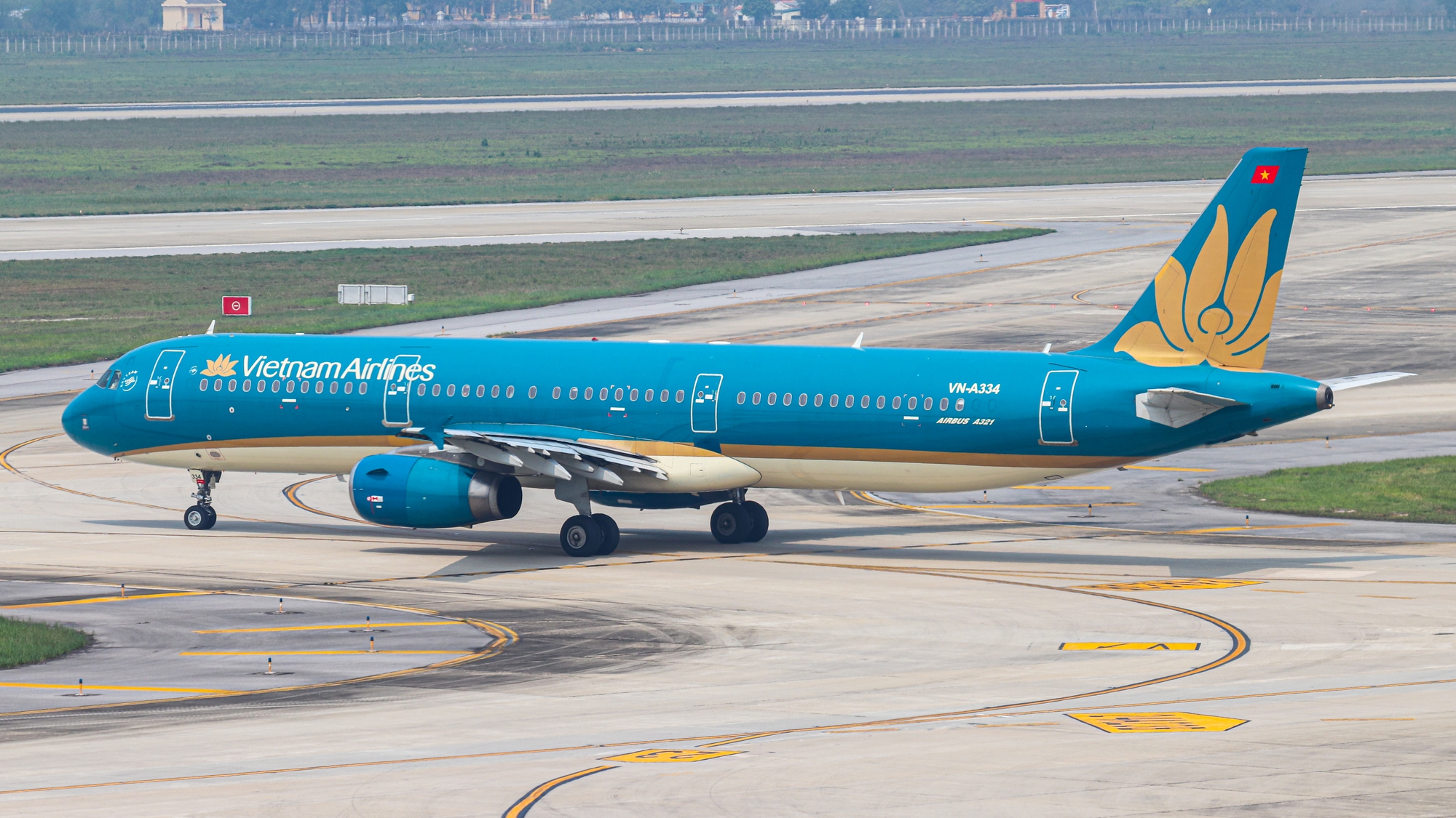 Vietnam Airlines mở đường bay thẳng TP.HCM - Phuket- Ảnh 1.