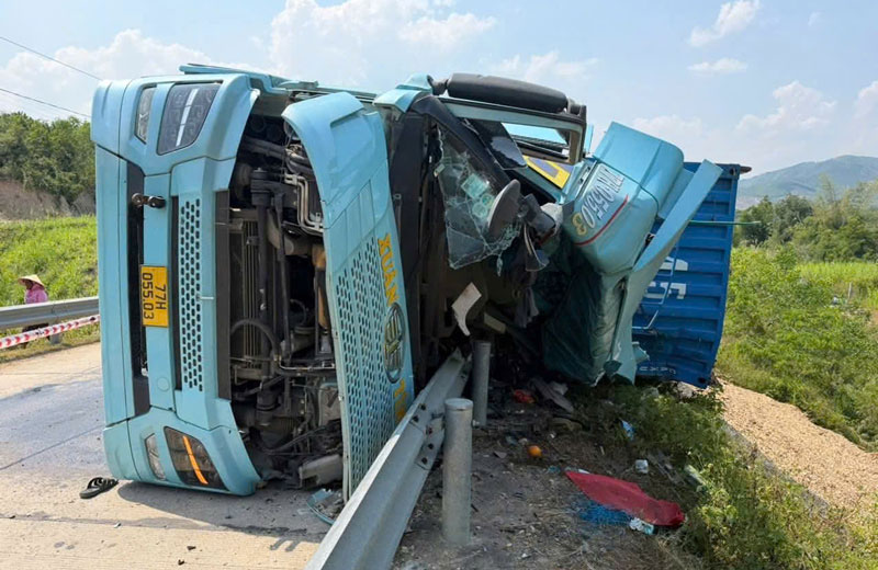 Tin tức tai nạn giao thông mới nhất hôm nay 1/4/2026- Ảnh 2. Tin tức tai nạn giao thông mới nhất hôm nay 1/4/2026- Ảnh 2.