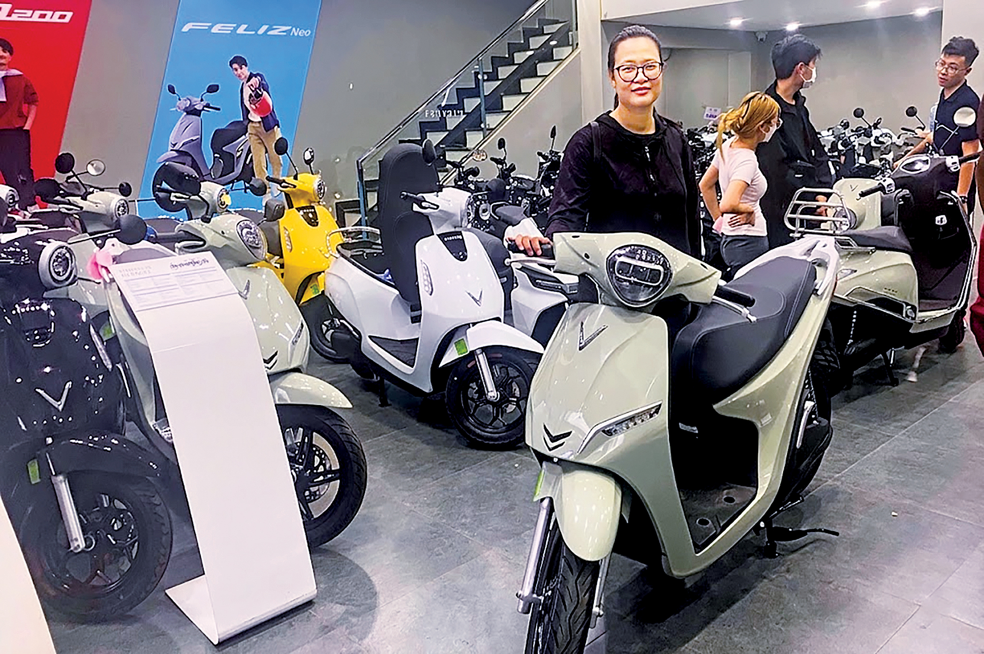 Chuyển sang xe máy điện, người dân đã thực sự sẵn sàng?- Ảnh 1.