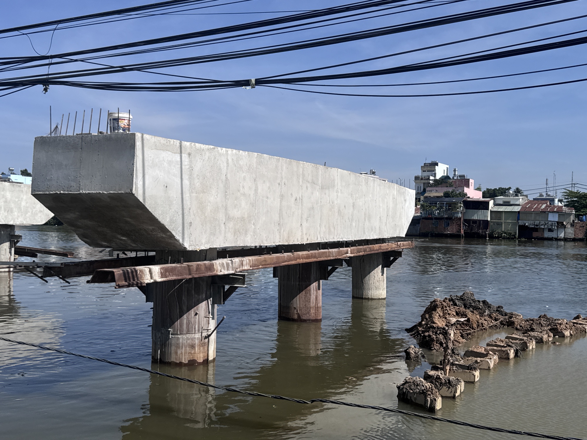 To&agrave;n cảnh dự &aacute;n hơn 7.300 tỷ đồng b&ecirc;n bờ Bắc k&ecirc;nh Đ&ocirc;i sau hơn 7 th&aacute;ng thi c&ocirc;ng- Ảnh 8.