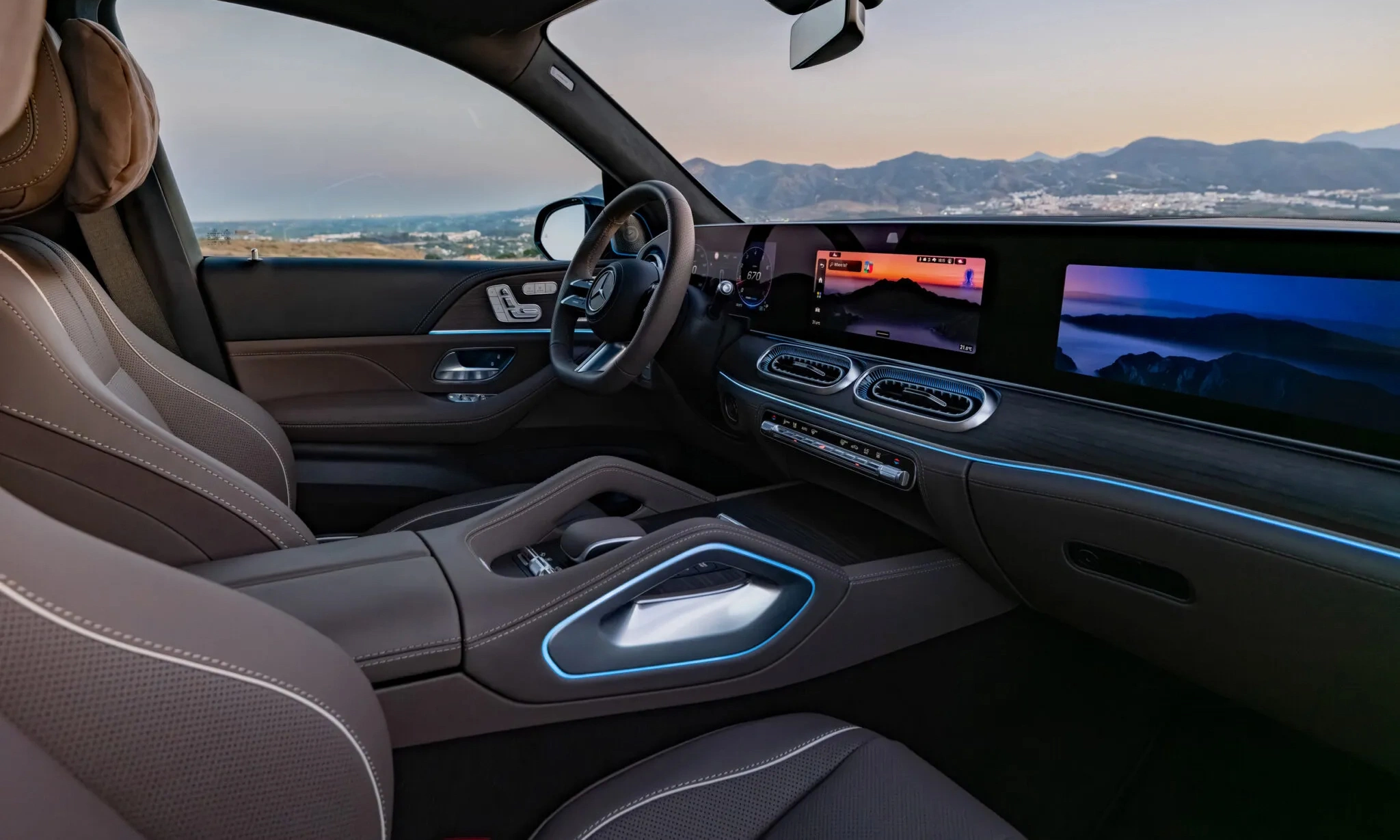 Mercedes-Benz ra mắt bản nâng cấp của 4 mẫu xe tại Mỹ- Ảnh 6.