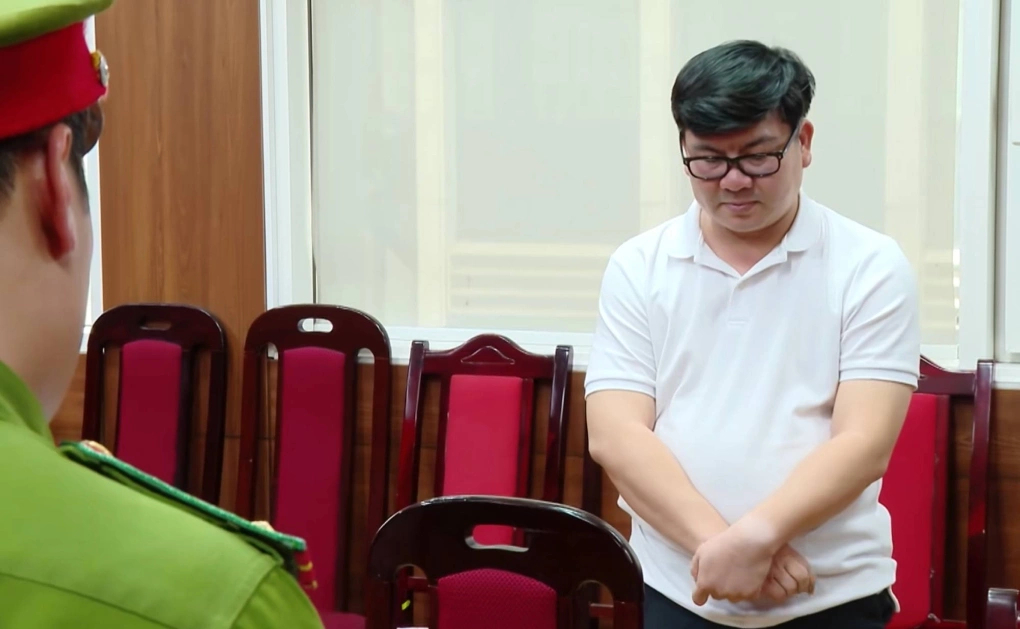 Th&ecirc;m nhiều gi&aacute;m đốc bị đề nghị truy tố trong vụ kẹo Kera li&ecirc;n quan Hằng Du Mục- Ảnh 2.