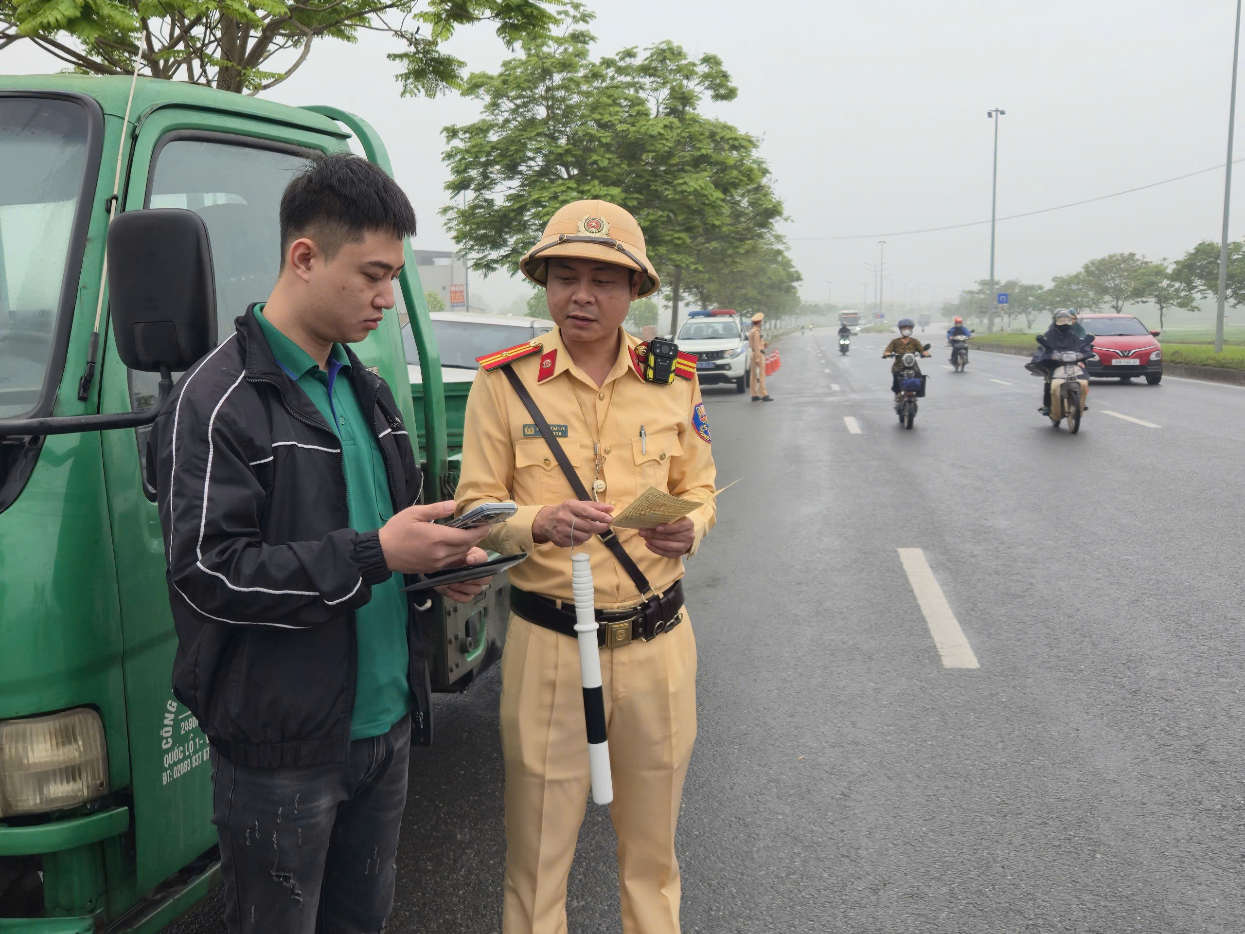 Từng l&agrave; điểm n&oacute;ng tai nạn giao th&ocirc;ng, V&agrave;nh đai 5 Th&aacute;i Nguy&ecirc;n dần an to&agrave;n hơn- Ảnh 9.