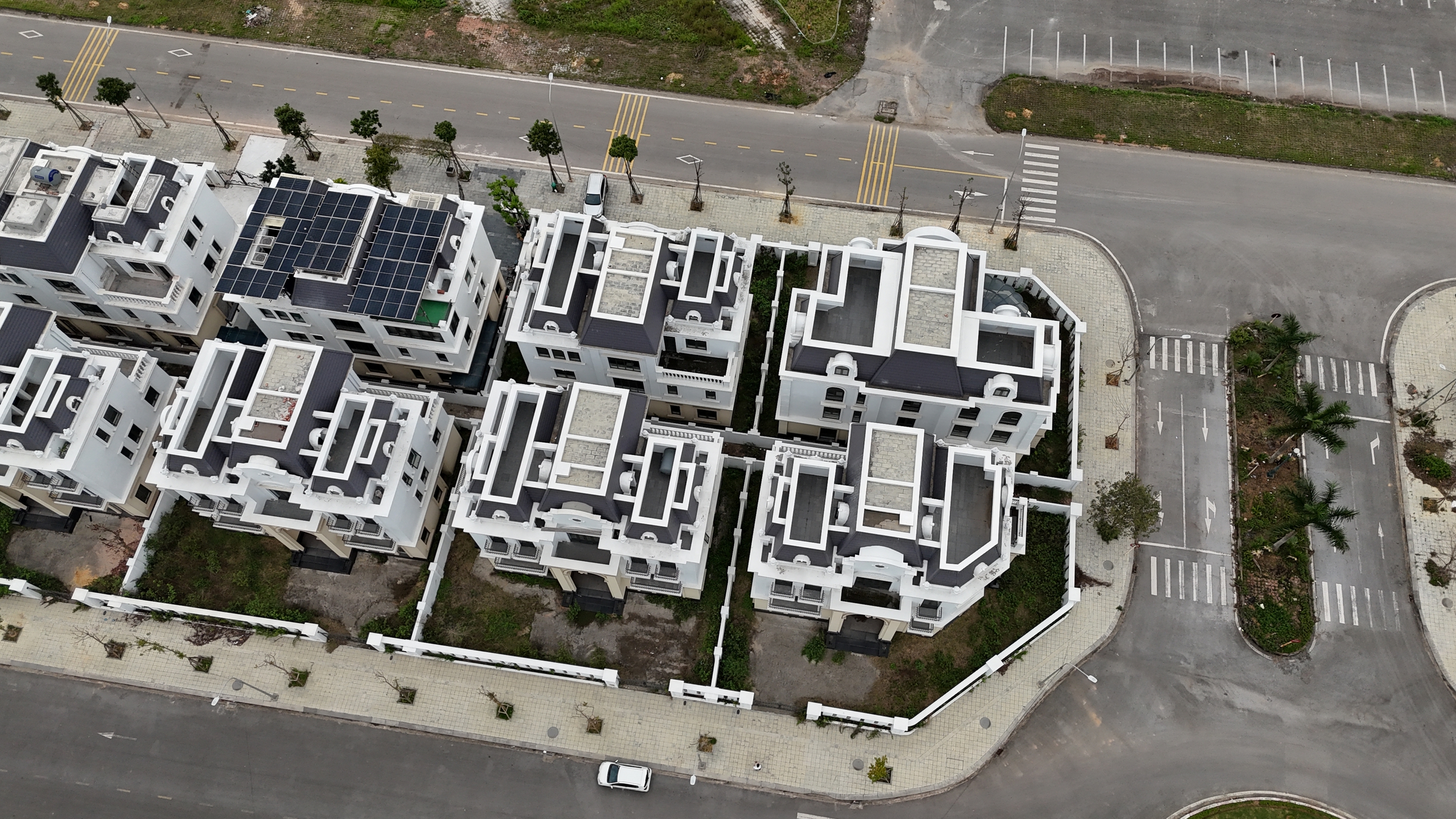 Phố đi bộ Bắc Giang đìu hiu: Nhà tiền tỷ xây xong vẫn vắng bóng người- Ảnh 10.