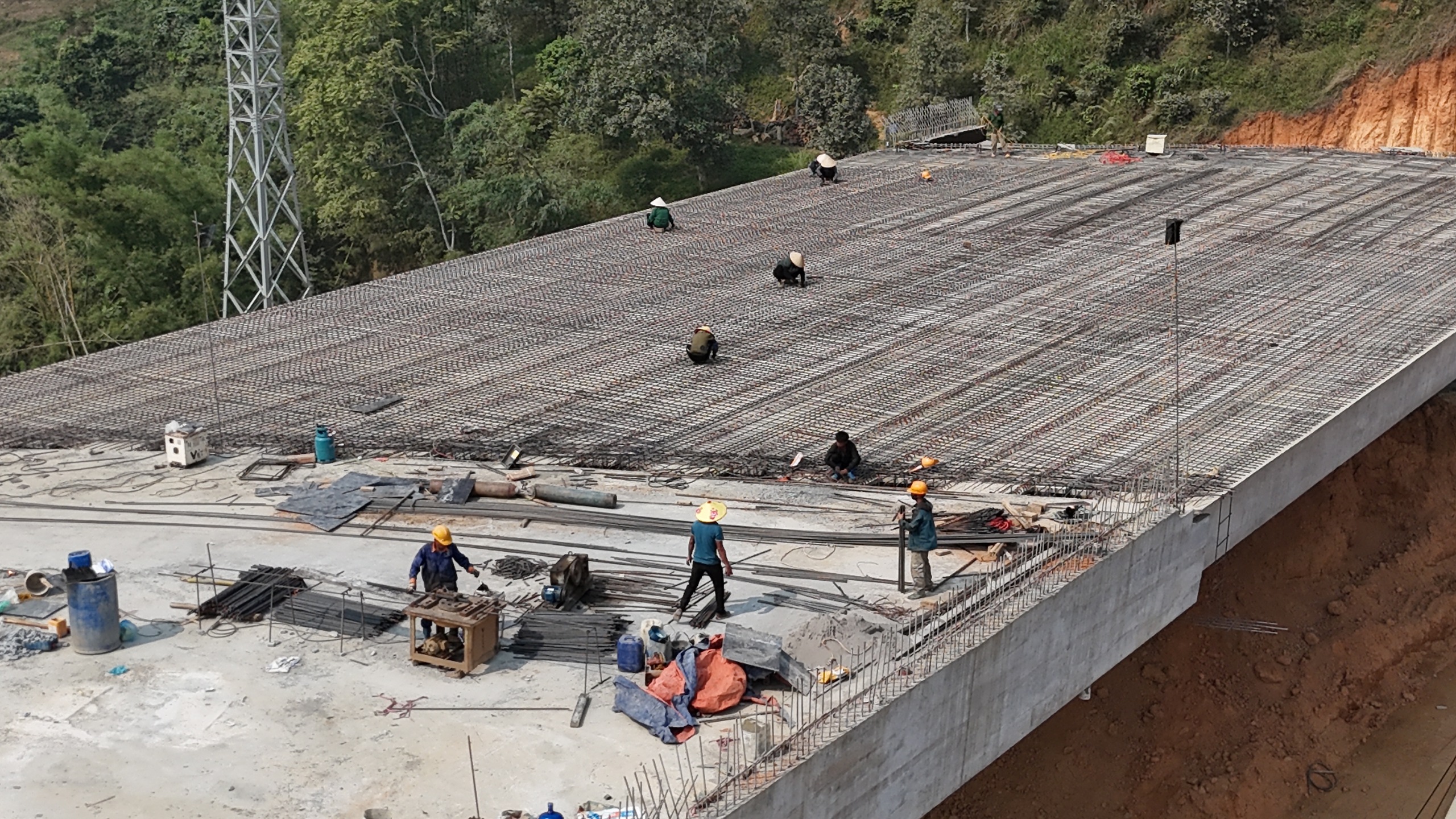 Cận cảnh cao tốc Hữu Nghị - Chi Lăng trước ngày về đích- Ảnh 11. Cận cảnh cao tốc Hữu Nghị - Chi Lăng trước ngày về đích- Ảnh 11.