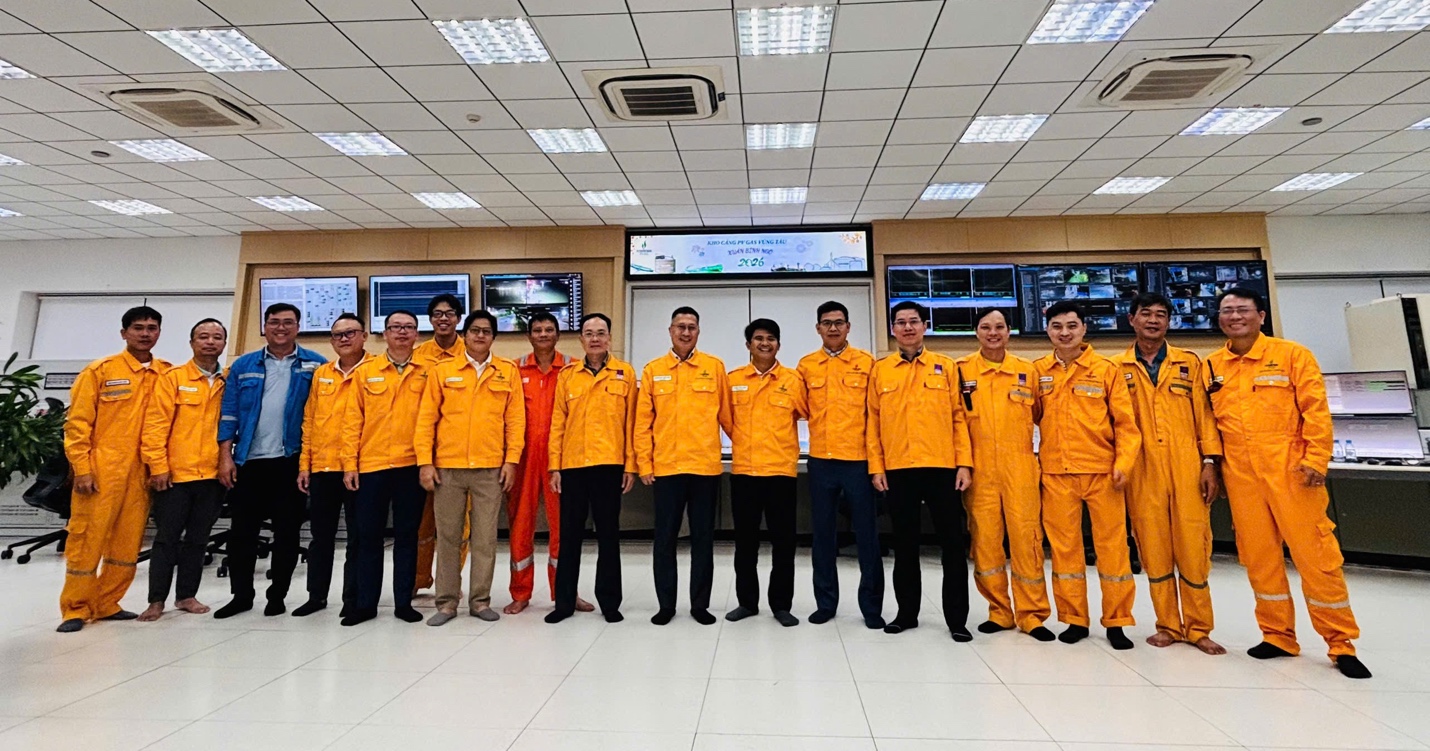 PV GAS n&acirc;ng c&ocirc;ng suất t&aacute;i h&oacute;a kh&iacute; Kho LNG Thị Vải: Đ&aacute;p ứng huy động kh&iacute; ph&aacute;t điện m&ugrave;a kh&ocirc;- Ảnh 3.