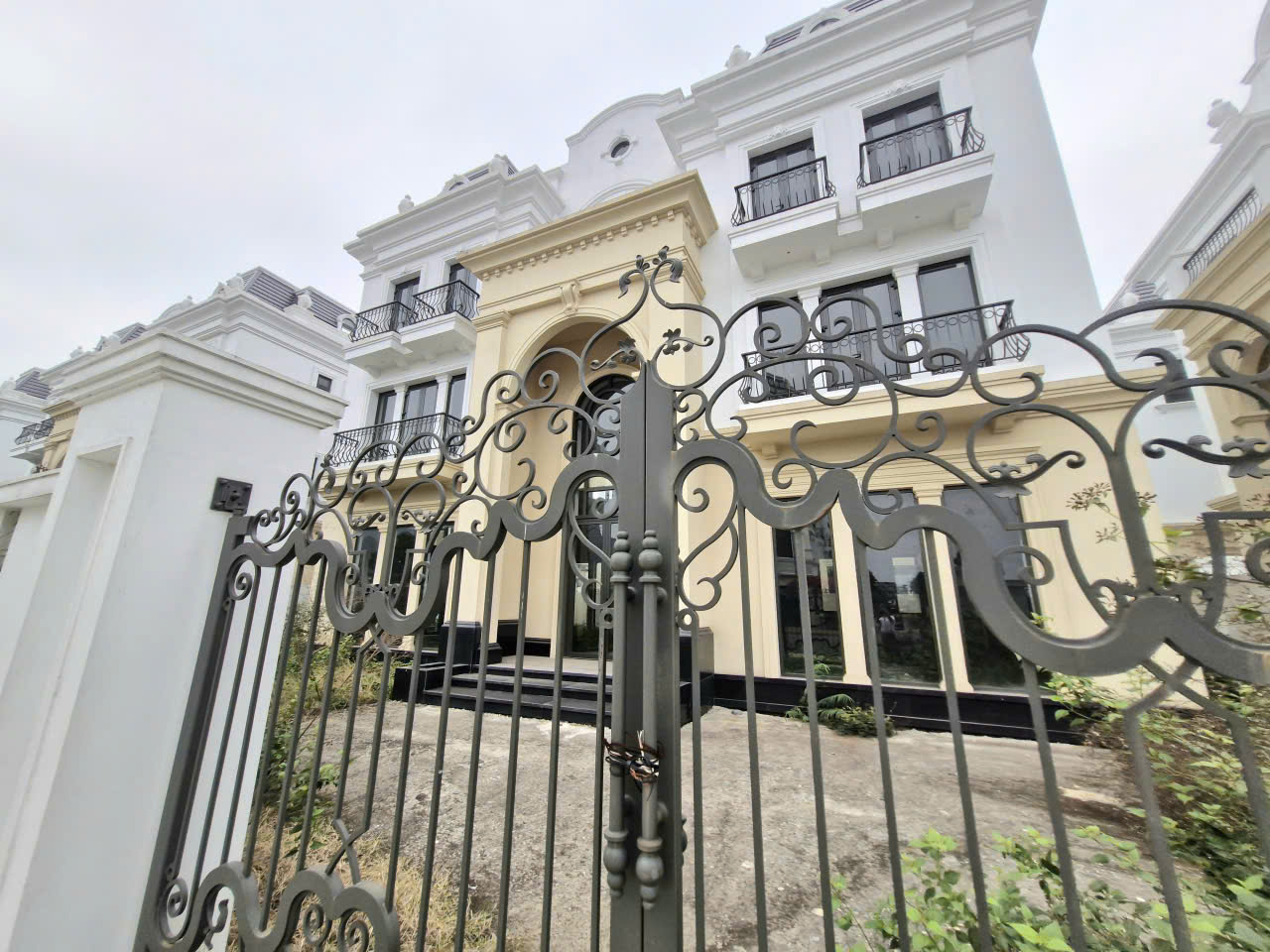 Phố đi bộ Bắc Giang đìu hiu: Nhà tiền tỷ xây xong vẫn vắng bóng người- Ảnh 5.