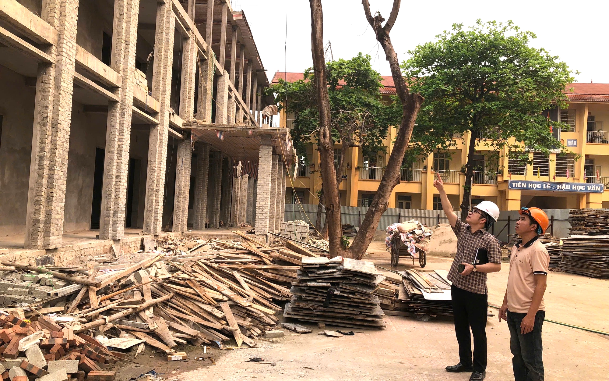 Vượt kh&oacute; đẩy nhanh tiến độ thi c&ocirc;ng c&aacute;c dự &aacute;n trường học ở Ph&uacute; Thọ