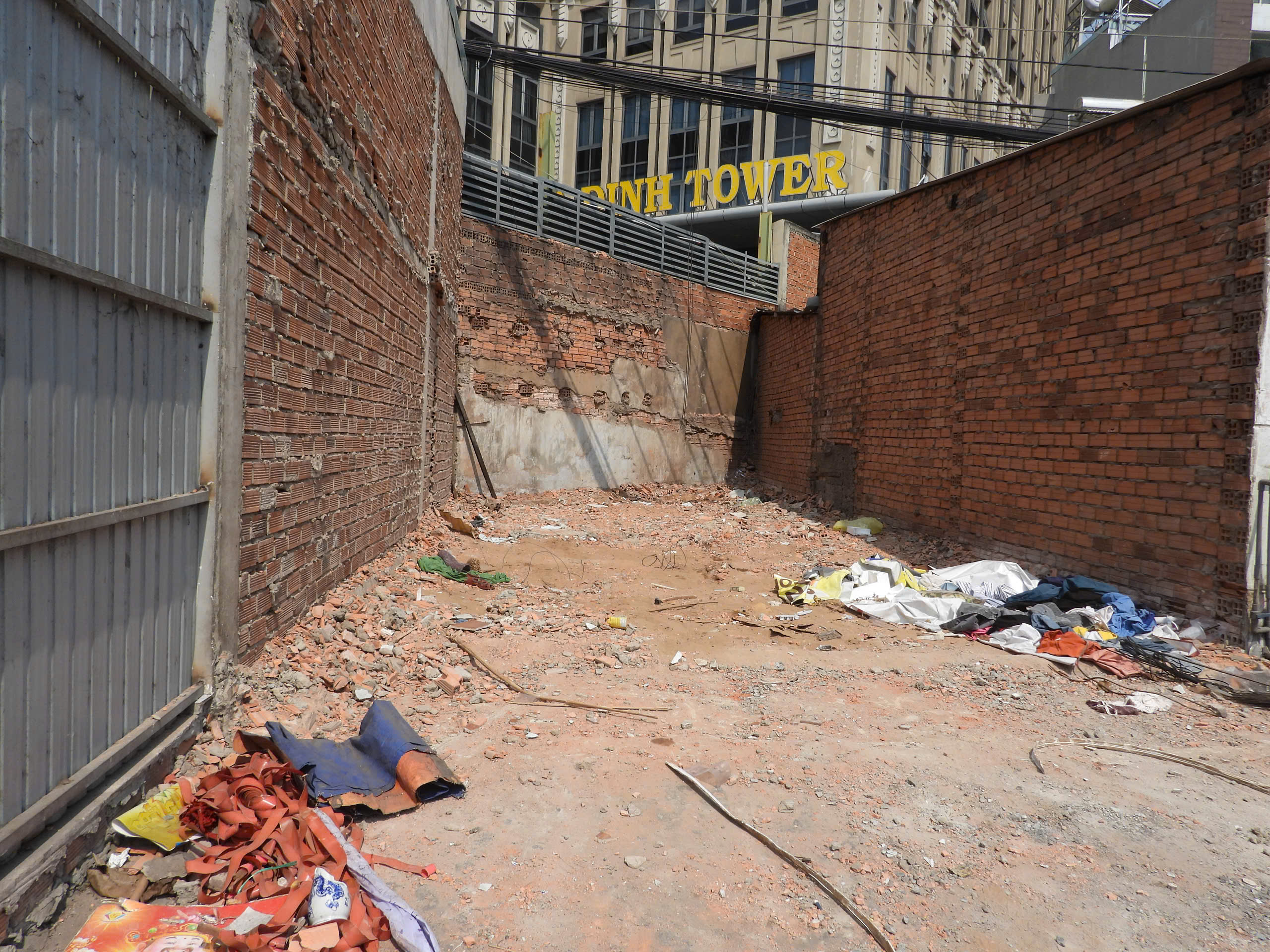 Người d&acirc;n rục rịch dỡ nh&agrave;, nhường đất mở rộng quốc lộ 13 gần 21.000 tỷ đồng- Ảnh 2.