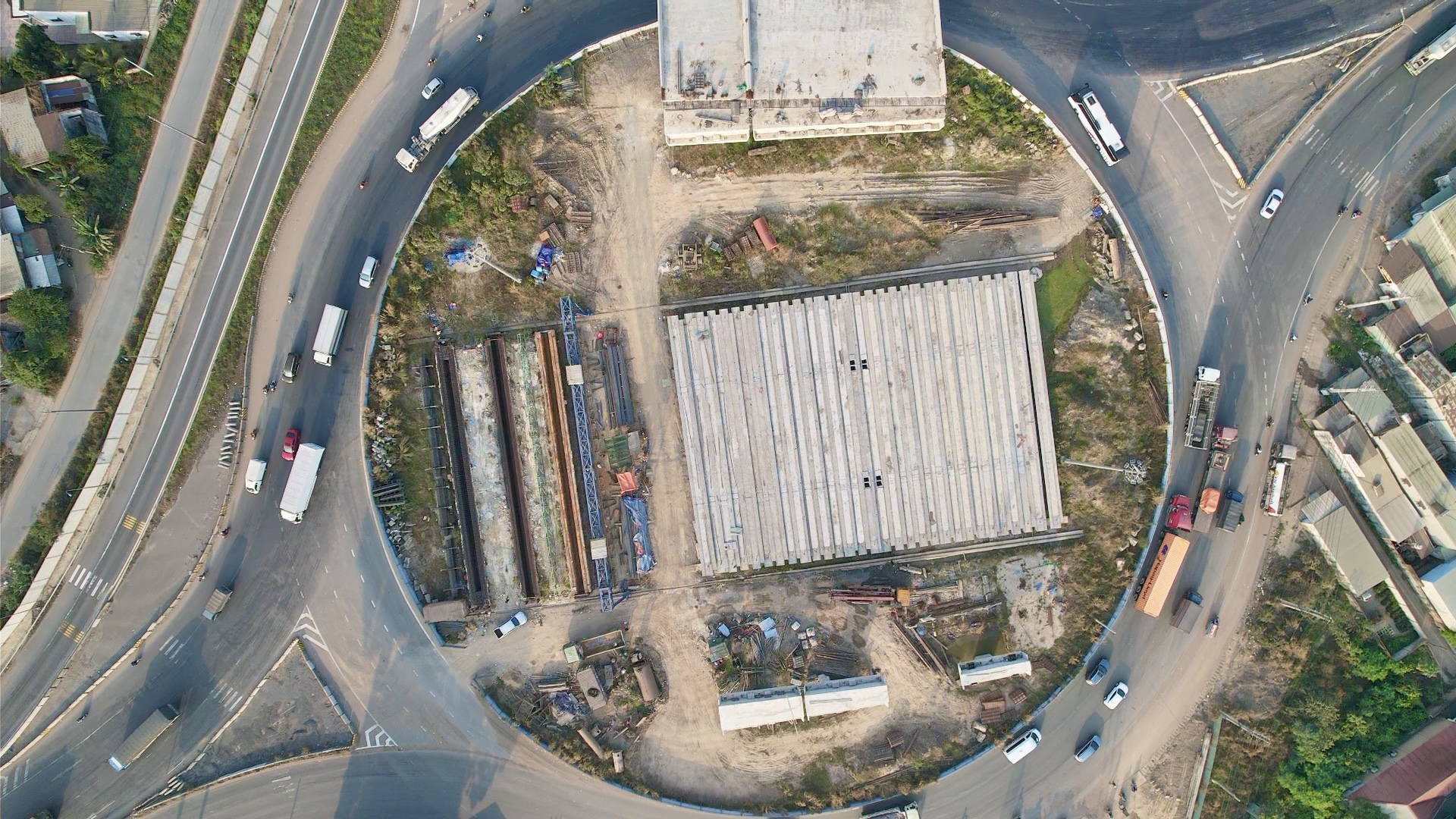 Gỡ vướng mặt bằng, nút giao QL51 cao tốc Bến Lức - Long Thành tăng tốc về đích- Ảnh 2. Gỡ vướng mặt bằng, nút giao QL51 cao tốc Bến Lức - Long Thành tăng tốc về đích- Ảnh 2.