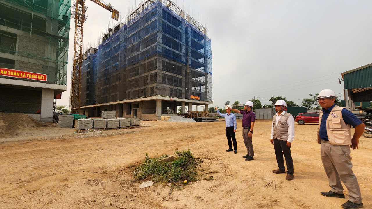 Phú Thọ đẩy mạnh phát triển nhà ở xã hội, siết chặt an toàn lao động- Ảnh 4. Phú Thọ đẩy mạnh phát triển nhà ở xã hội, siết chặt an toàn lao động- Ảnh 4.