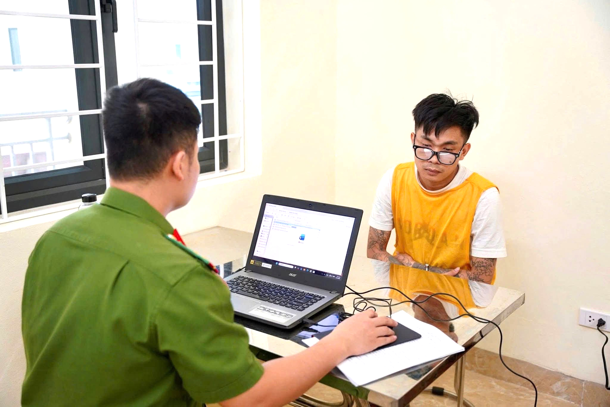 Bắt 59 đối tượng trong đường d&acirc;y lừa đảo c&ocirc;ng nghệ cao ở Điện Bi&ecirc;n- Ảnh 3.