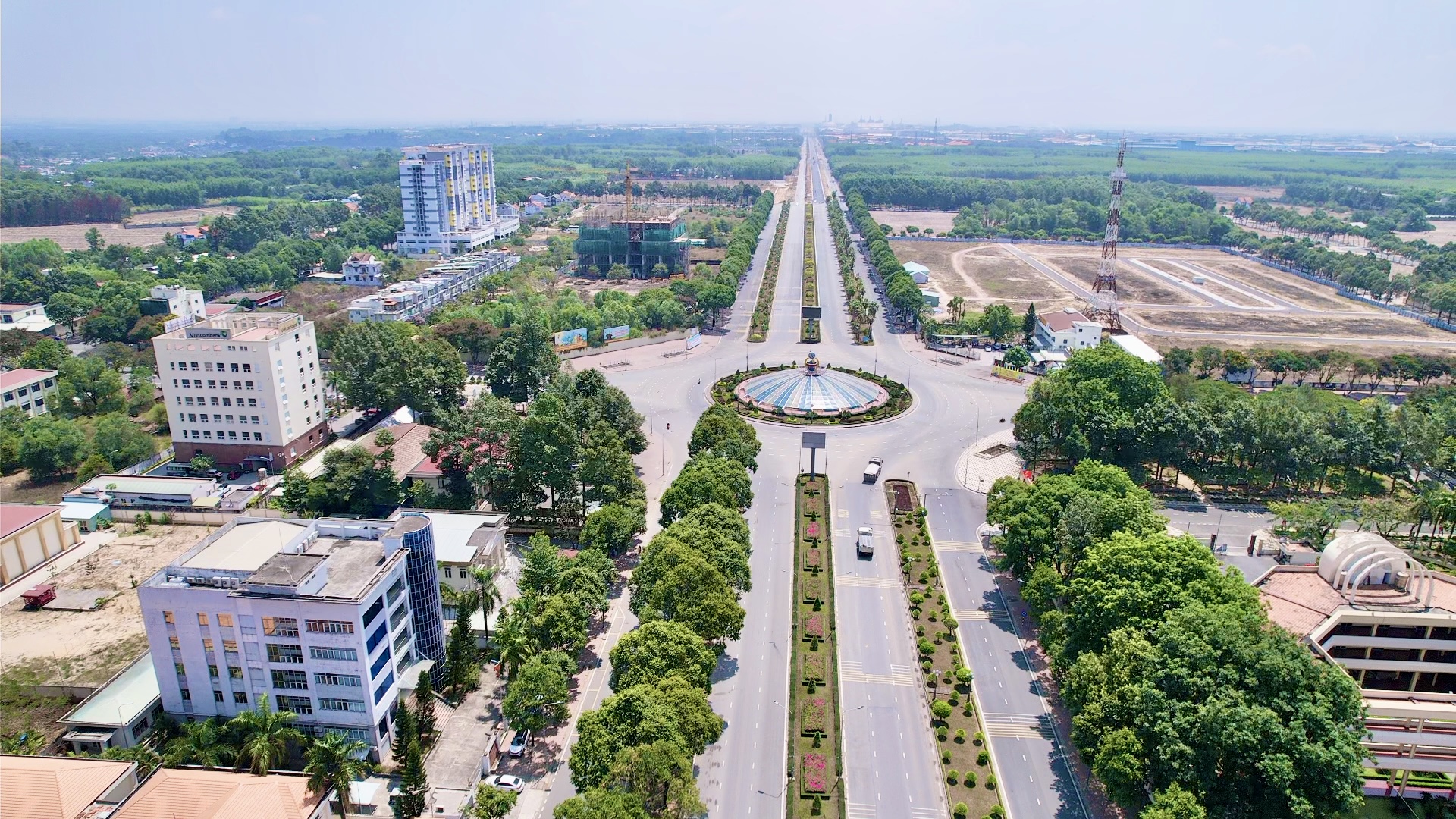 Đường 25B dần hoàn thiện, kết nối sân bay Long Thành- Ảnh 1. Đường 25B dần hoàn thiện, kết nối sân bay Long Thành- Ảnh 1.