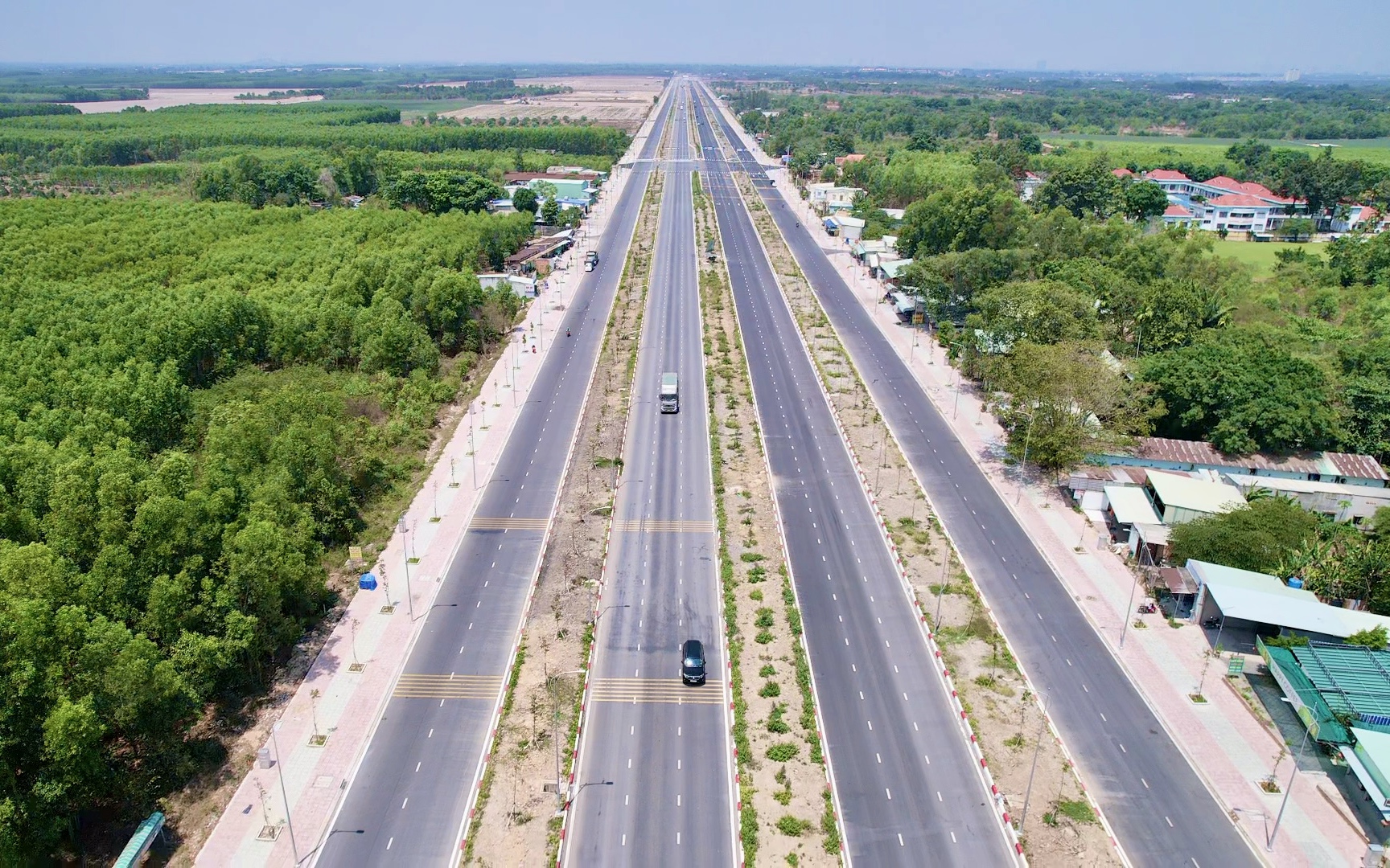 Đồng Nai: Đường 25C kịp c&aacute;n đ&iacute;ch cuối th&aacute;ng 6, 25B lo trễ hẹn v&igrave; vướng mặt bằng- Ảnh 6.