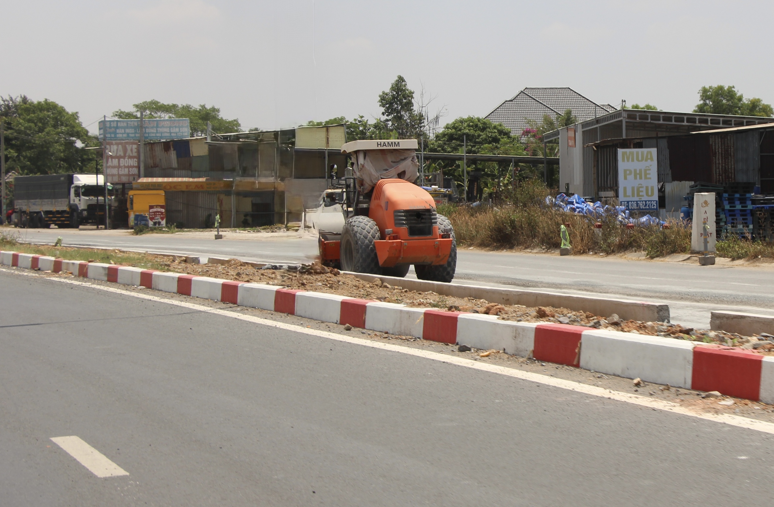 Đường 25B dần hoàn thiện, kết nối sân bay Long Thành- Ảnh 12. Đường 25B dần hoàn thiện, kết nối sân bay Long Thành- Ảnh 12.