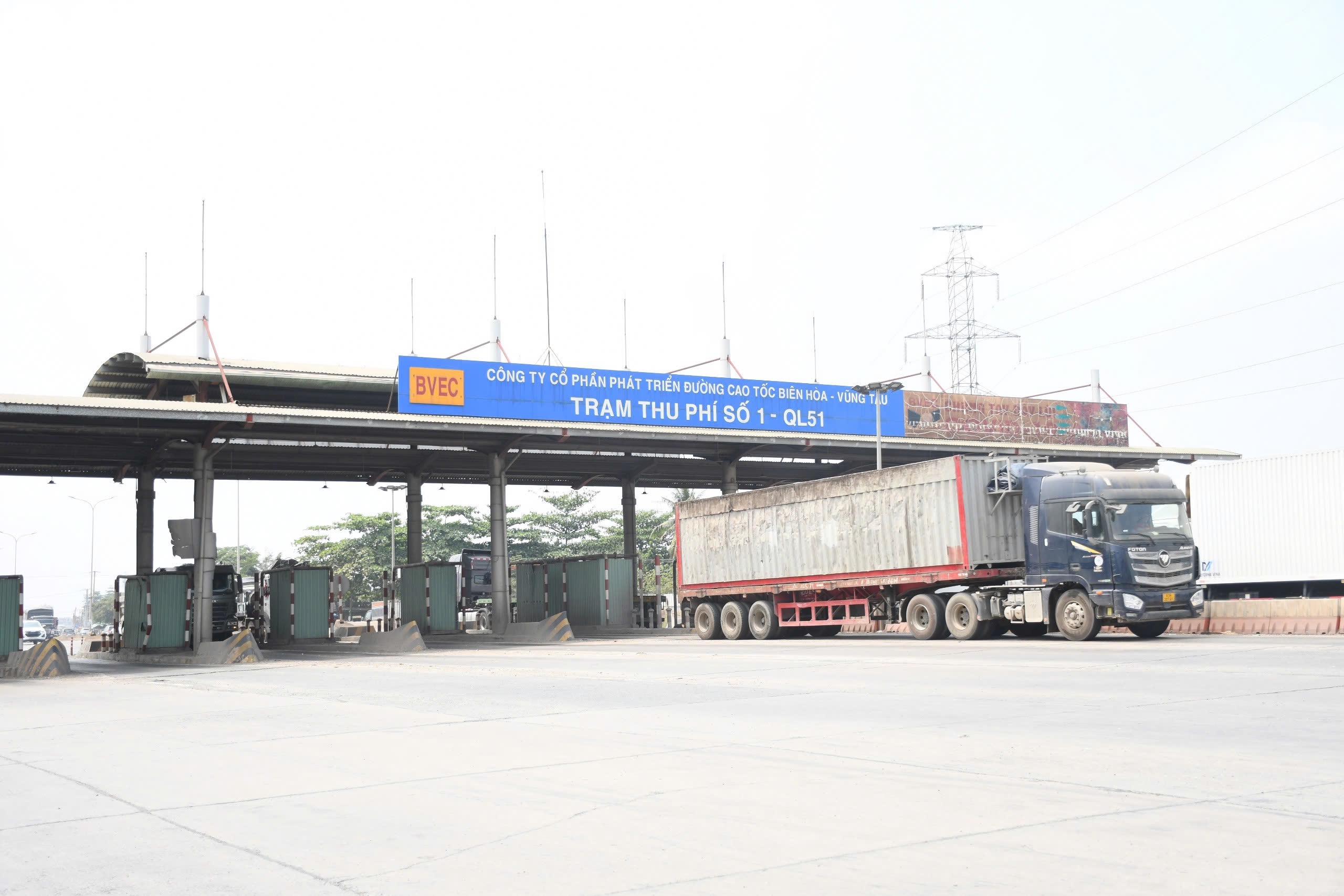 Đi thế nào để giảm ùn tắc khi tháo dỡ trạm thu phí trên QL51 qua Đồng Nai từ 18/4?- Ảnh 1. Đi thế nào để giảm ùn tắc khi tháo dỡ trạm thu phí trên QL51 qua Đồng Nai từ 18/4?- Ảnh 1.