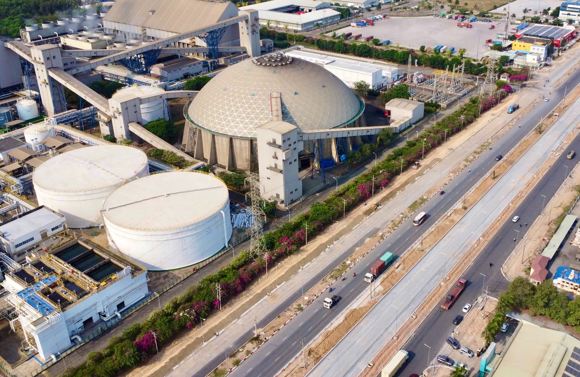 Đường 25B dần hoàn thiện, kết nối sân bay Long Thành- Ảnh 11. Đường 25B dần hoàn thiện, kết nối sân bay Long Thành- Ảnh 11.