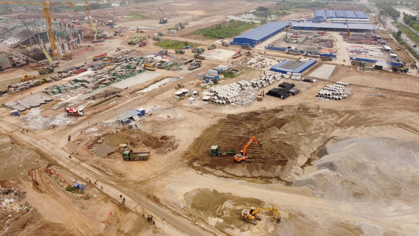 Cận cảnh đại công trường sân vận động PVF quy mô 60.000 chỗ ngồi- Ảnh 9. Cận cảnh đại công trường sân vận động PVF quy mô 60.000 chỗ ngồi- Ảnh 9.