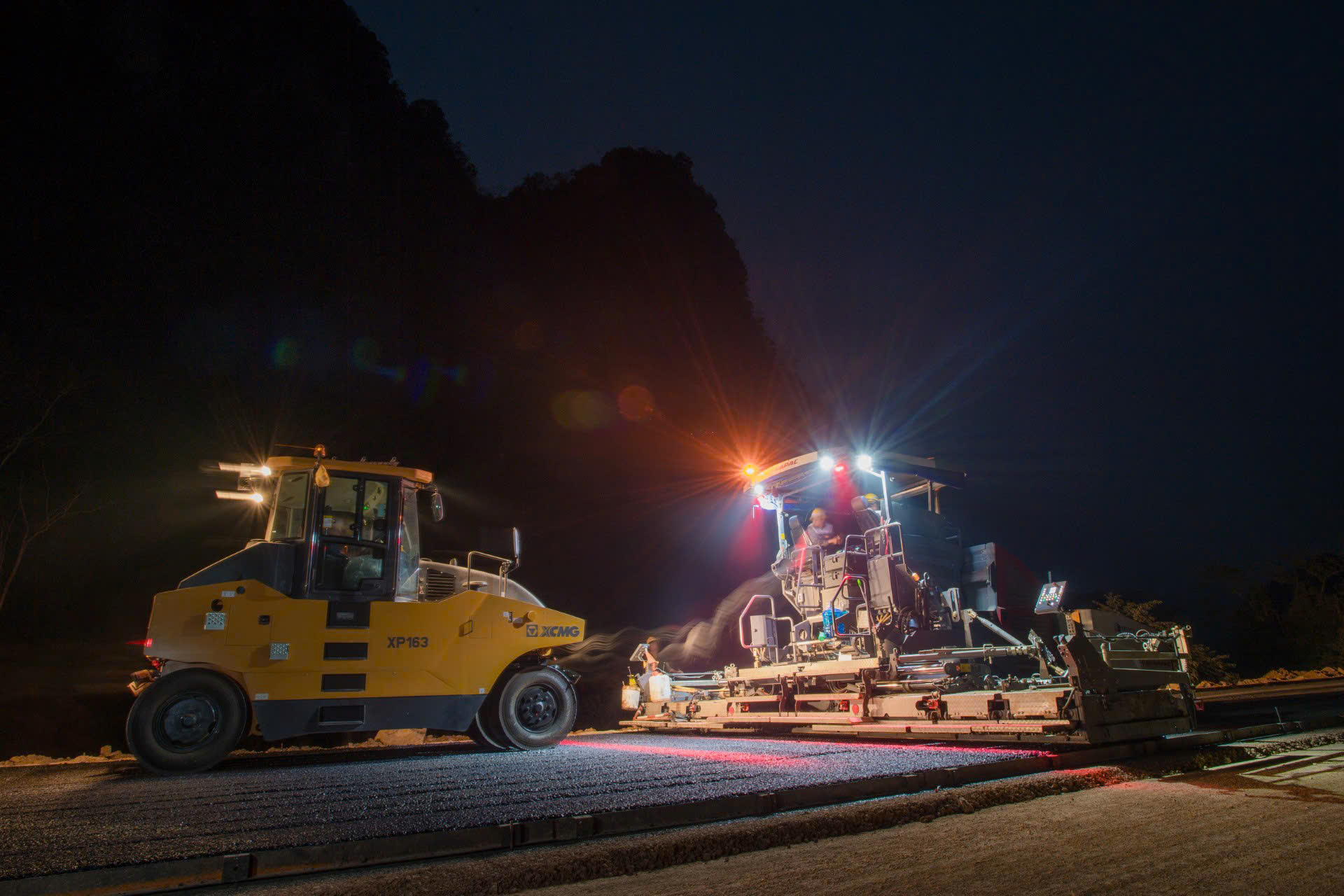 Vật liệu biến động, hai th&agrave;nh phố lớn đề xuất loạt giải ph&aacute;p gỡ kh&oacute; cho dự &aacute;n giao th&ocirc;ng- Ảnh 2.