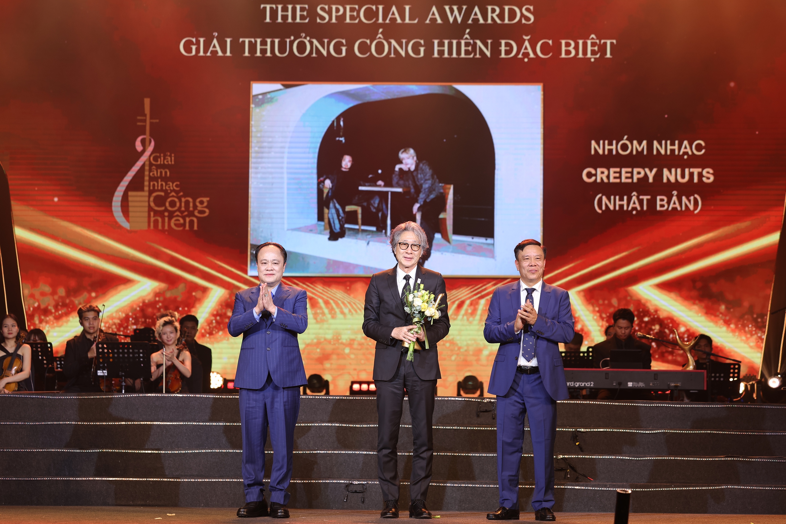 Lần đầu ti&ecirc;n giải Cống hiến trao c&uacute;p cho nghệ sĩ nước ngo&agrave;i- Ảnh 2.