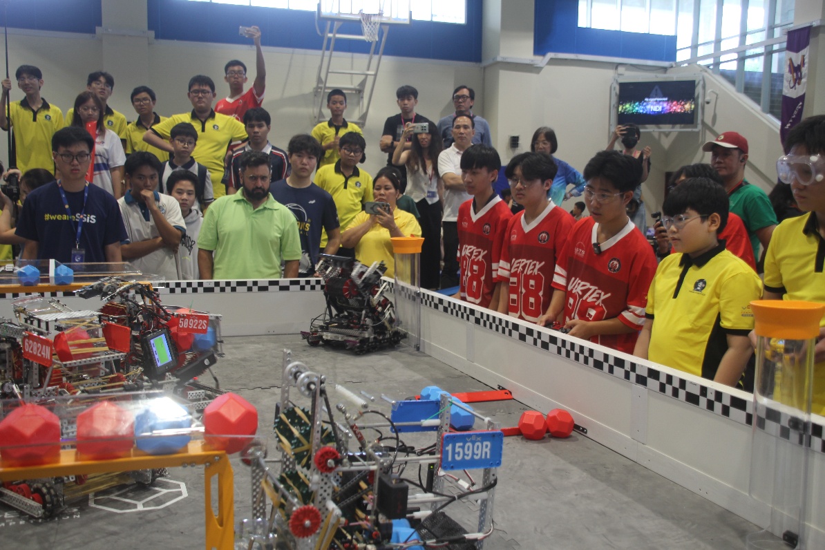 LSTS quyết t&acirc;m v&agrave; bản lĩnh chinh phục VEX World Championship 2026- Ảnh 7.