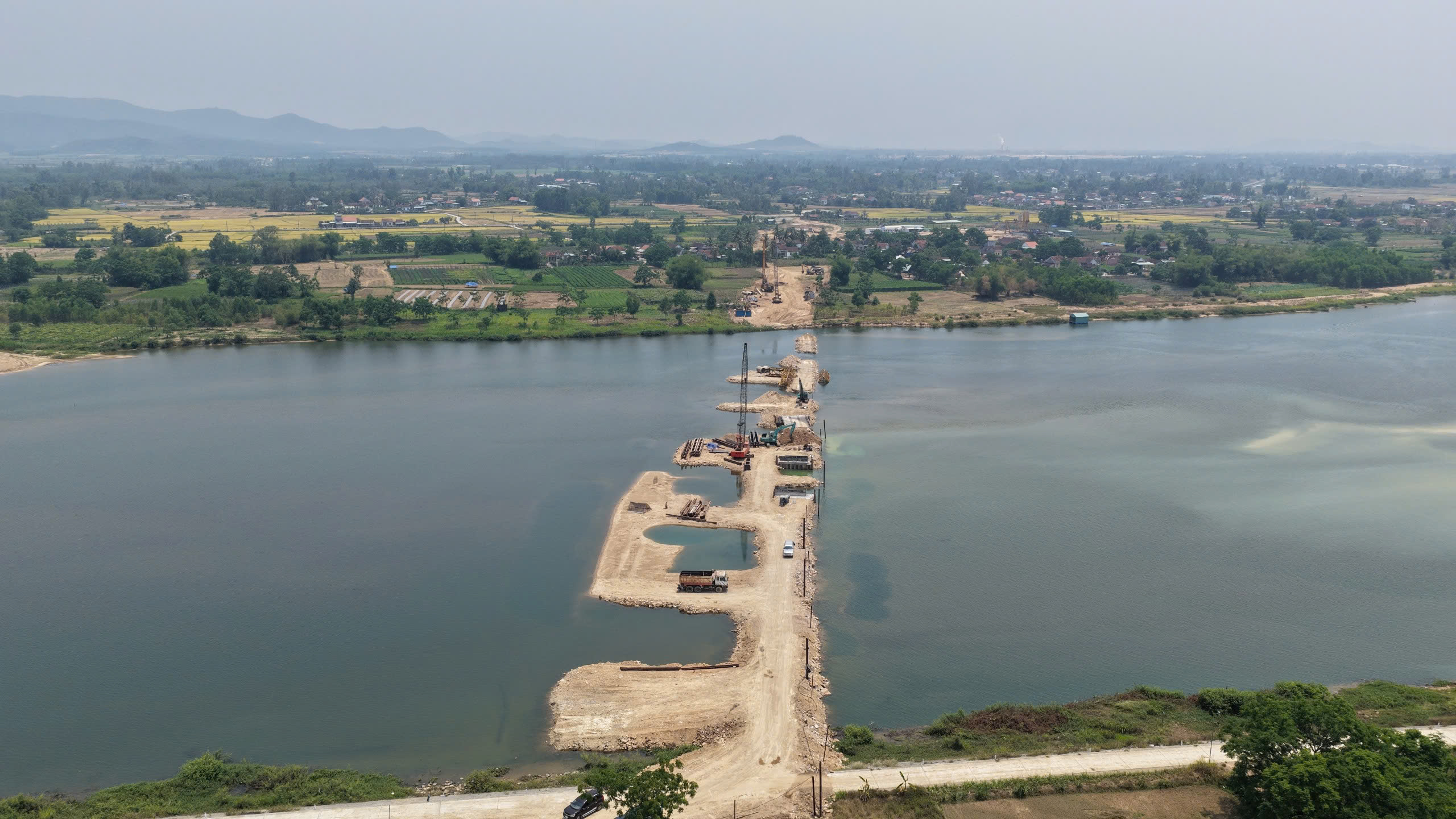 Gia Lai quyết liệt đẩy nhanh tiến độ cao tốc Quy Nhơn - Pleiku- Ảnh 5.