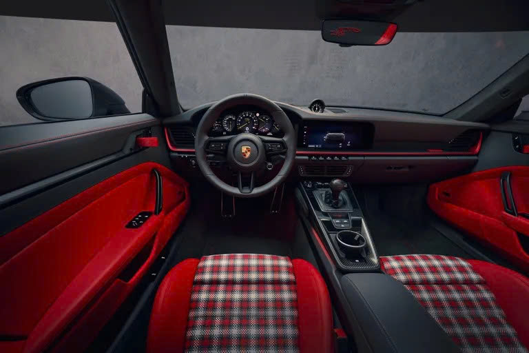 Porsche ra mắt 911 GT3 mui trần đầu tiên- Ảnh 4.