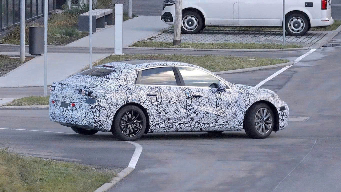 Mercedes C-Class chạy điện lộ diện, cạnh tranh BMW i4- Ảnh 2.