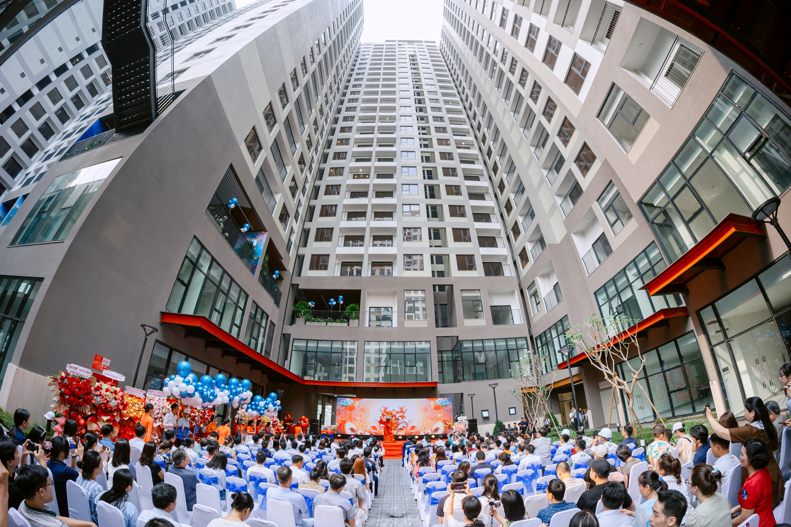 Đà Nẵng: Bàn giao hàng trăm căn hộ tại dự án FPT Plaza 3- Ảnh 1.