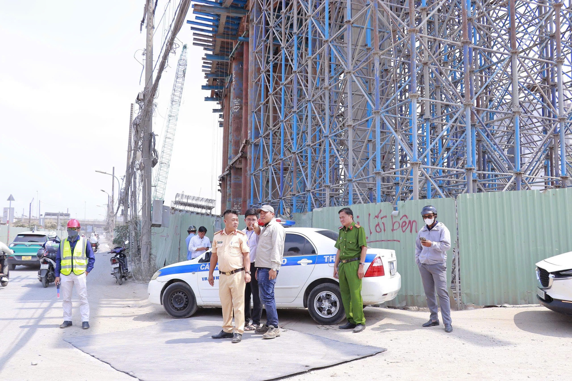 Bị lập bi&ecirc;n bản thiếu an to&agrave;n thi c&ocirc;ng, nh&agrave; thầu V&agrave;nh đai 3 TP.HCM cam kết chấn chỉnh- Ảnh 2.