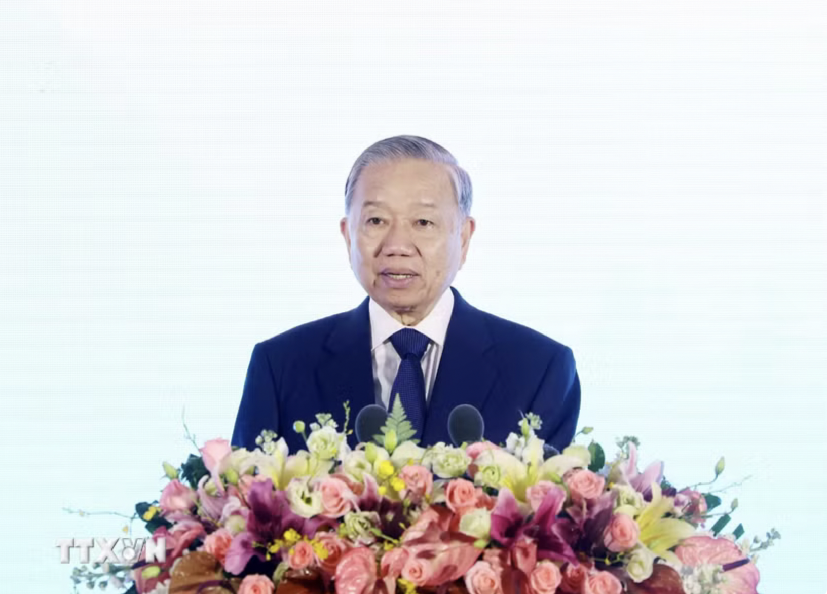 Tiếp nối t&igrave;nh hữu nghị truyền thống Việt Nam - Trung Quốc- Ảnh 1.